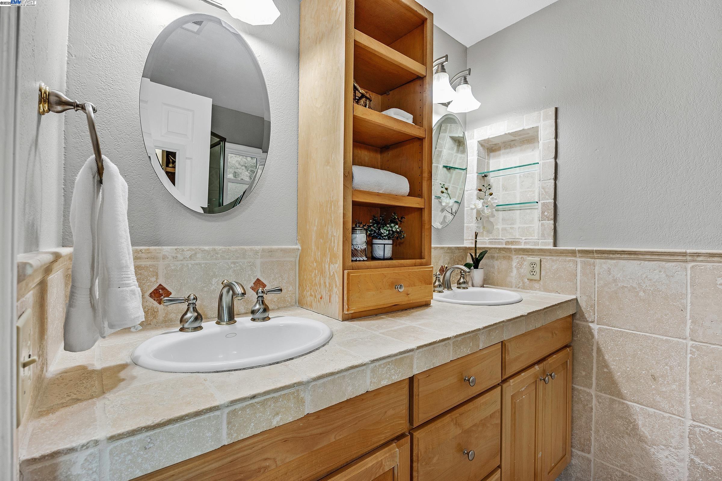 Detail Gallery Image 17 of 55 For 2240 Tahiti Drive, San Ramon,  CA 94583 - 4 Beds | 2/1 Baths