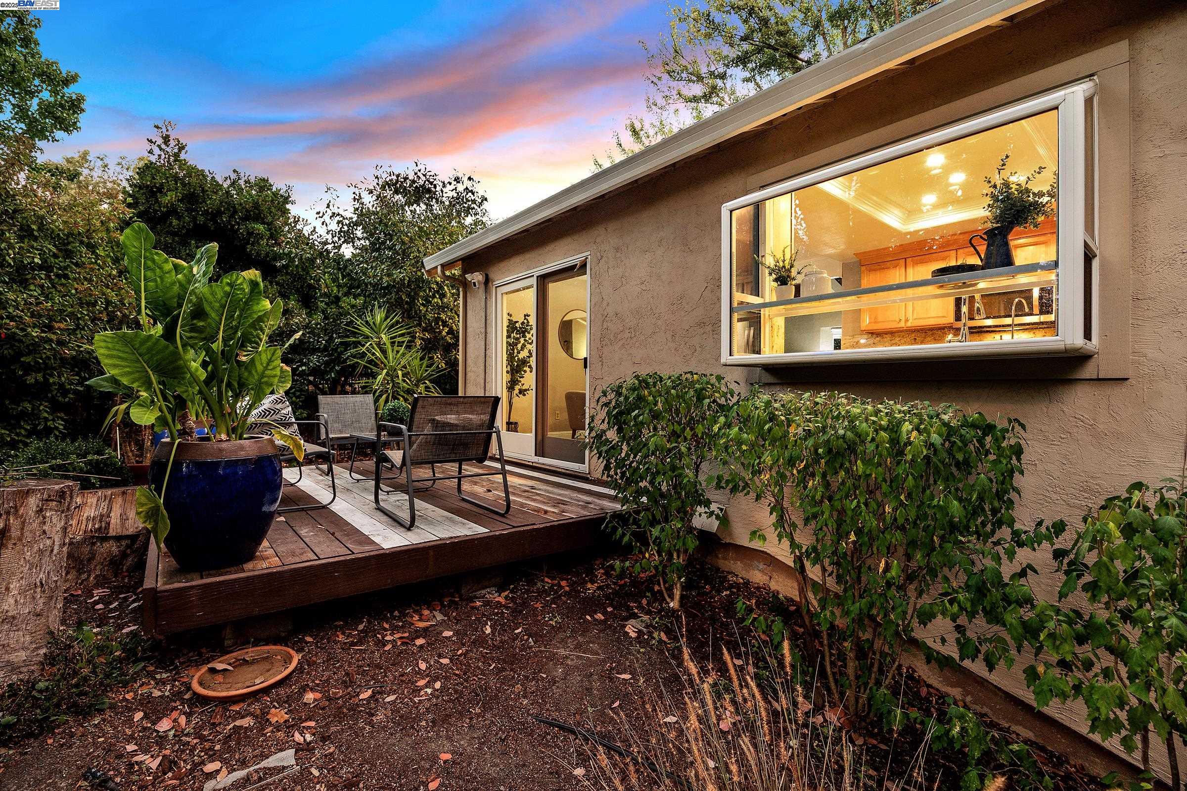 Detail Gallery Image 51 of 55 For 2240 Tahiti Drive, San Ramon,  CA 94583 - 4 Beds | 2/1 Baths