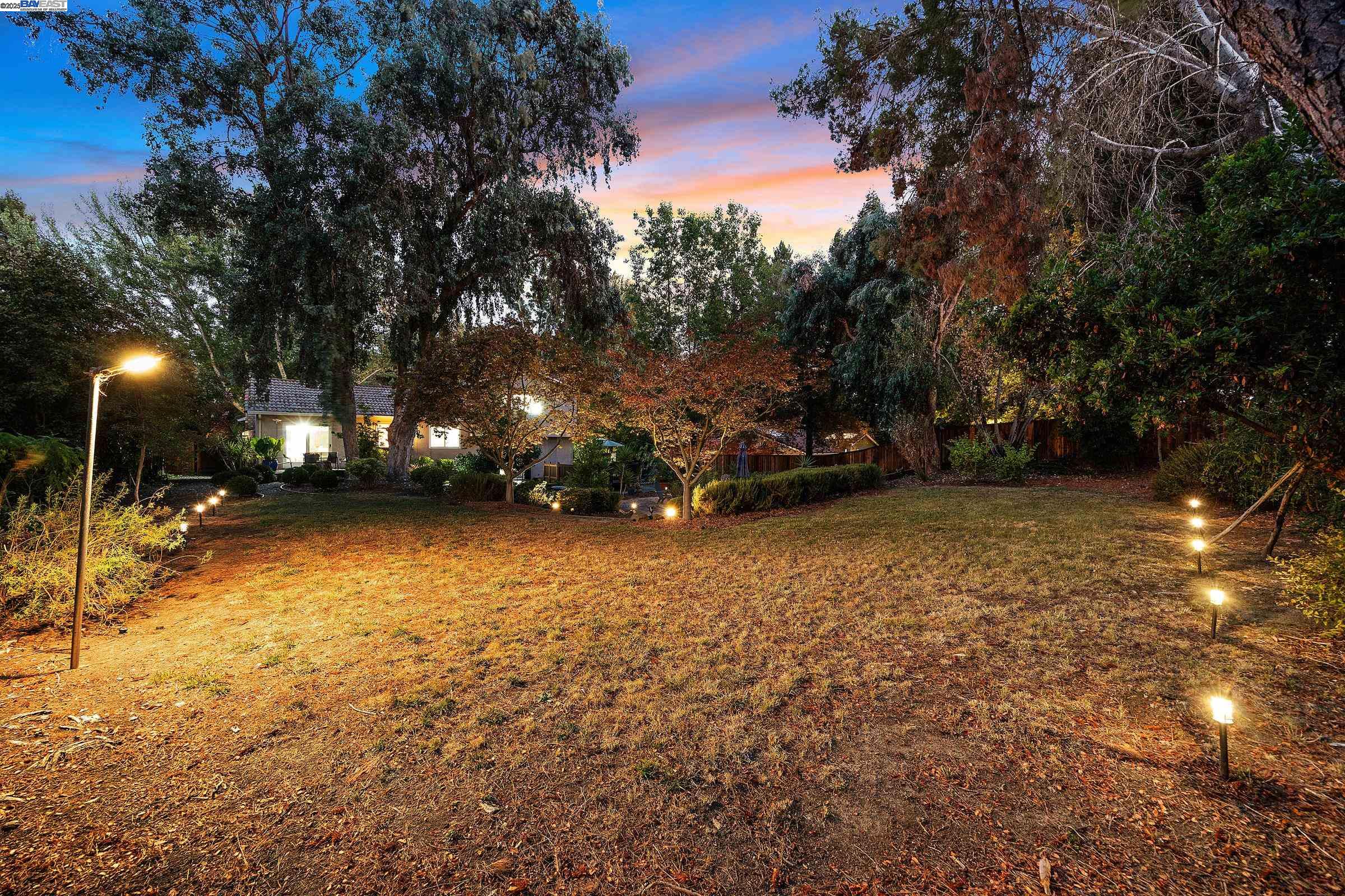 Detail Gallery Image 53 of 55 For 2240 Tahiti Drive, San Ramon,  CA 94583 - 4 Beds | 2/1 Baths