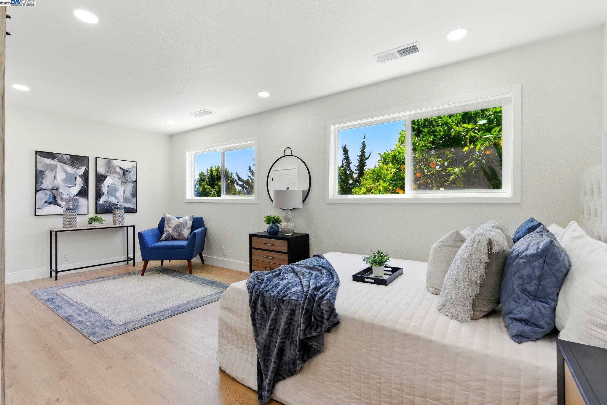 Detail Gallery Image 20 of 33 For 19157 Parsons Ave, Castro Valley,  CA 94546 - 3 Beds | 3 Baths