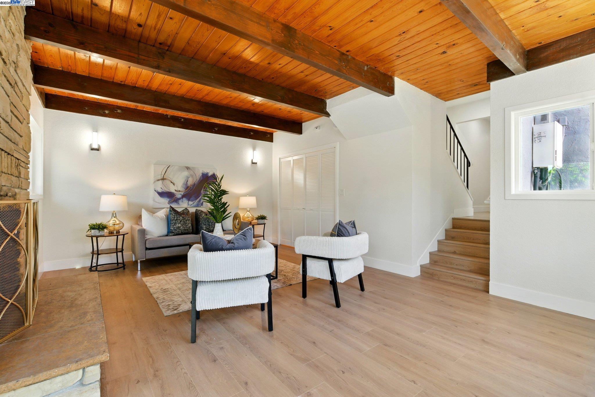 Detail Gallery Image 27 of 33 For 19157 Parsons Ave, Castro Valley,  CA 94546 - 3 Beds | 3 Baths