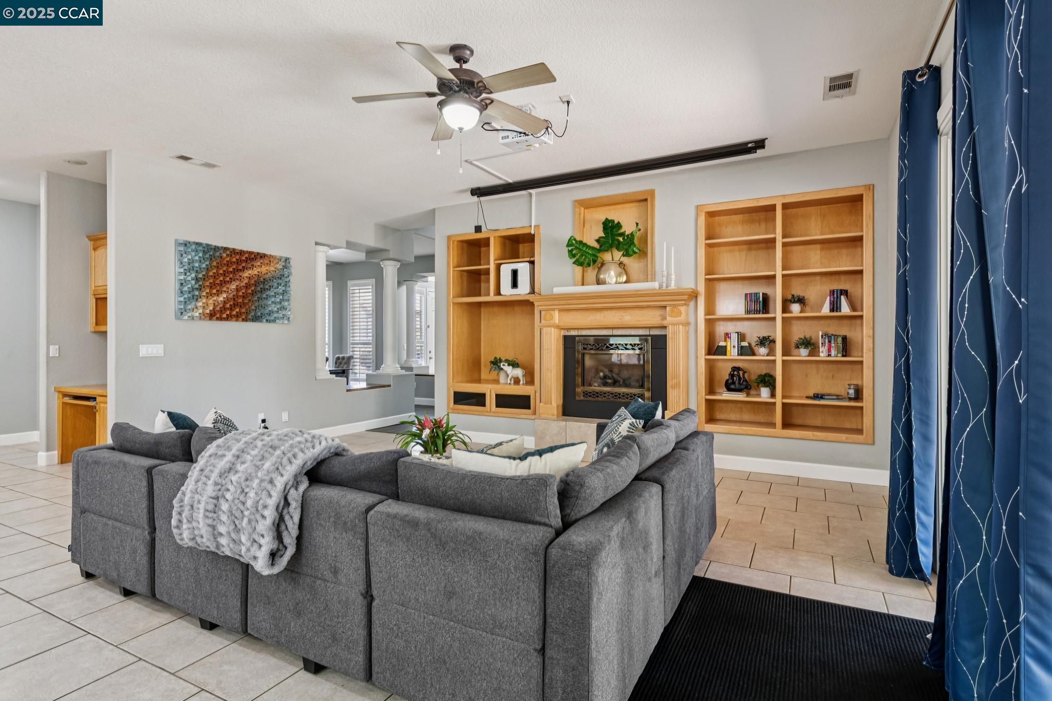 Detail Gallery Image 20 of 57 For 204 Chaps Ct, Oakley,  CA 94561 - 5 Beds | 3 Baths