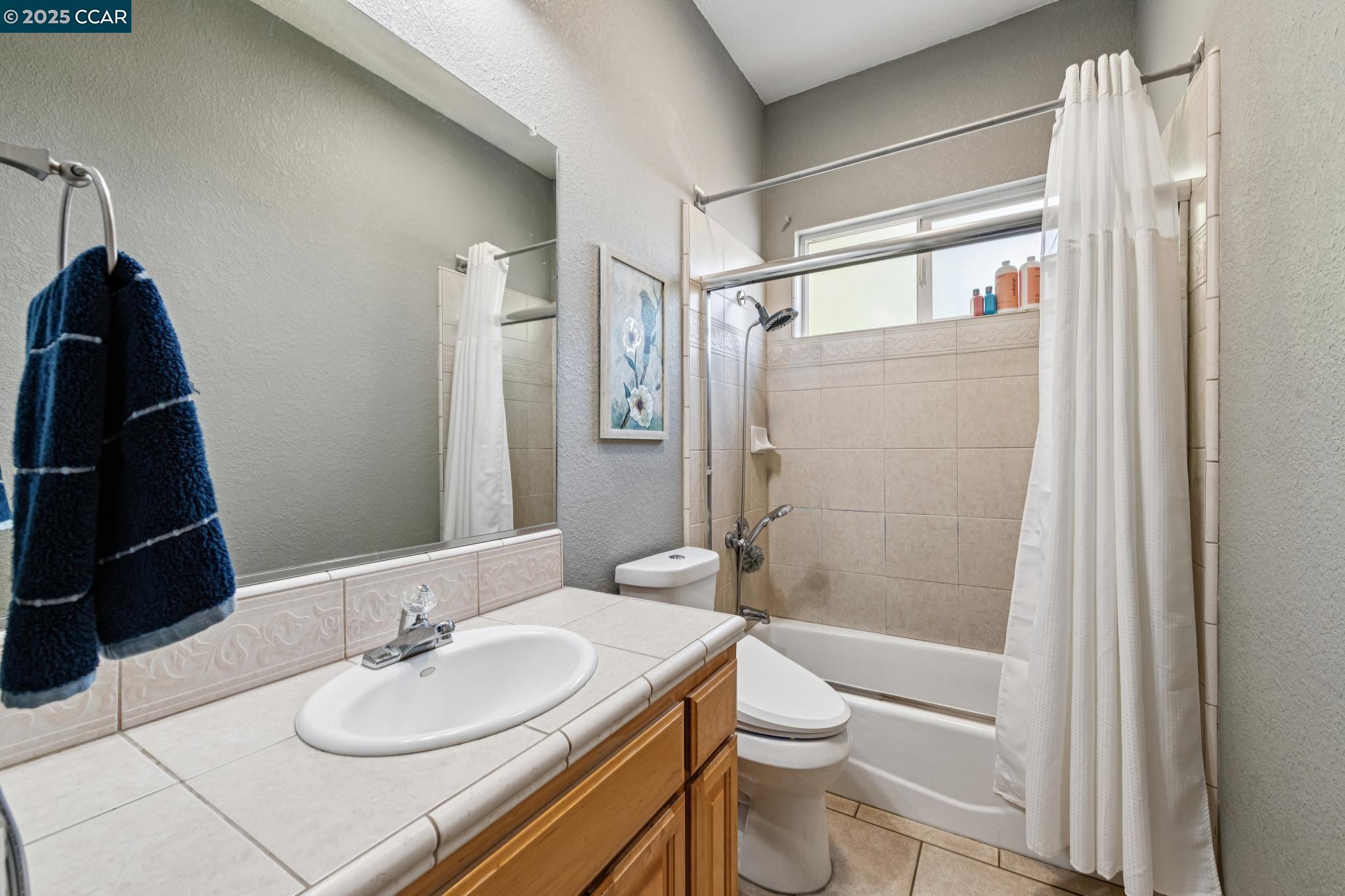 Detail Gallery Image 31 of 57 For 204 Chaps Ct, Oakley,  CA 94561 - 5 Beds | 3 Baths