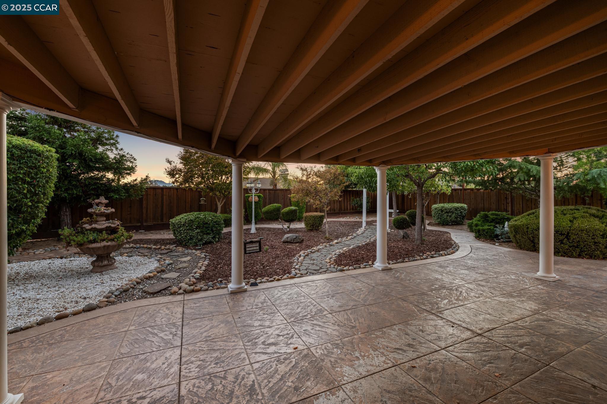 Detail Gallery Image 43 of 57 For 204 Chaps Ct, Oakley,  CA 94561 - 5 Beds | 3 Baths