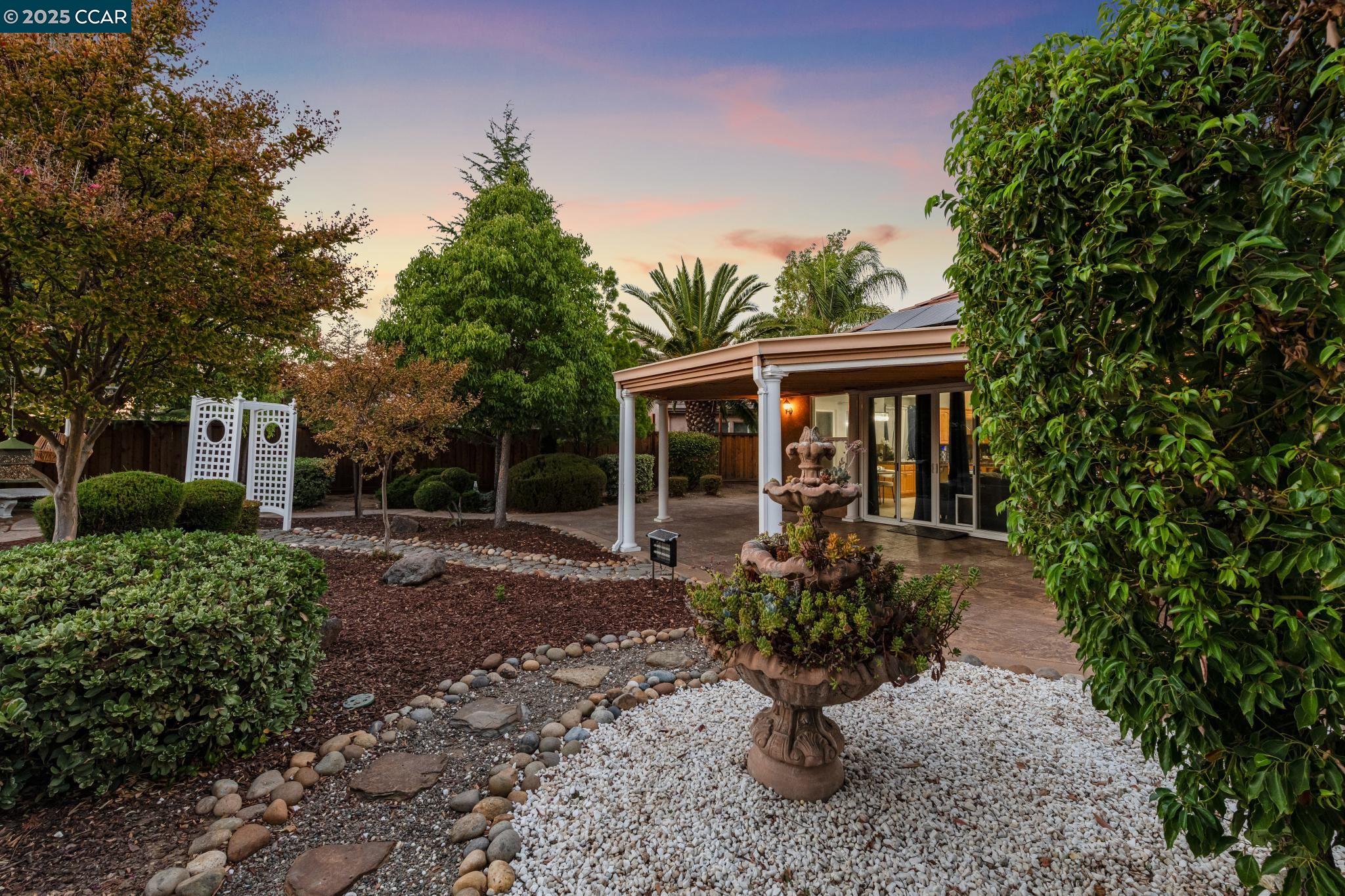 Detail Gallery Image 44 of 57 For 204 Chaps Ct, Oakley,  CA 94561 - 5 Beds | 3 Baths