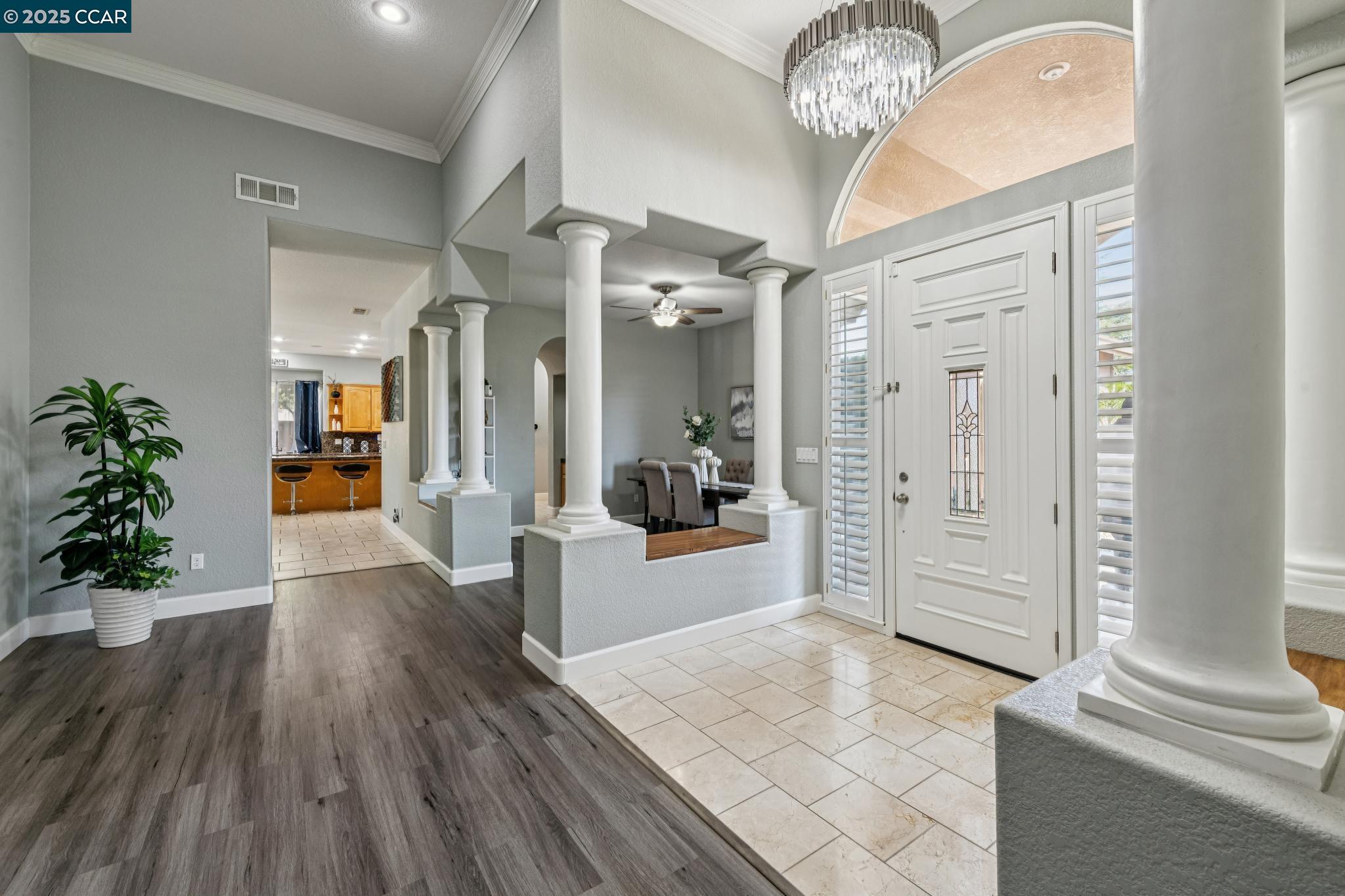 Detail Gallery Image 6 of 57 For 204 Chaps Ct, Oakley,  CA 94561 - 5 Beds | 3 Baths