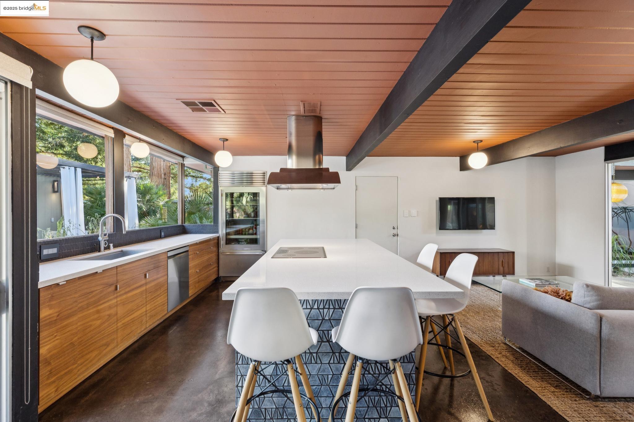 Detail Gallery Image 14 of 58 For 232 Clyde Dr, Walnut Creek,  CA 94598 - 4 Beds | 2 Baths