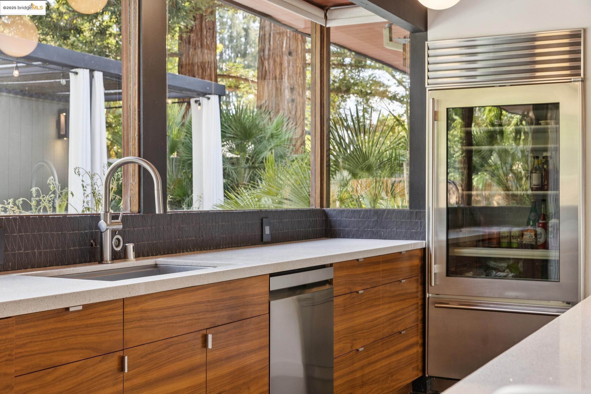 Detail Gallery Image 15 of 58 For 232 Clyde Dr, Walnut Creek,  CA 94598 - 4 Beds | 2 Baths