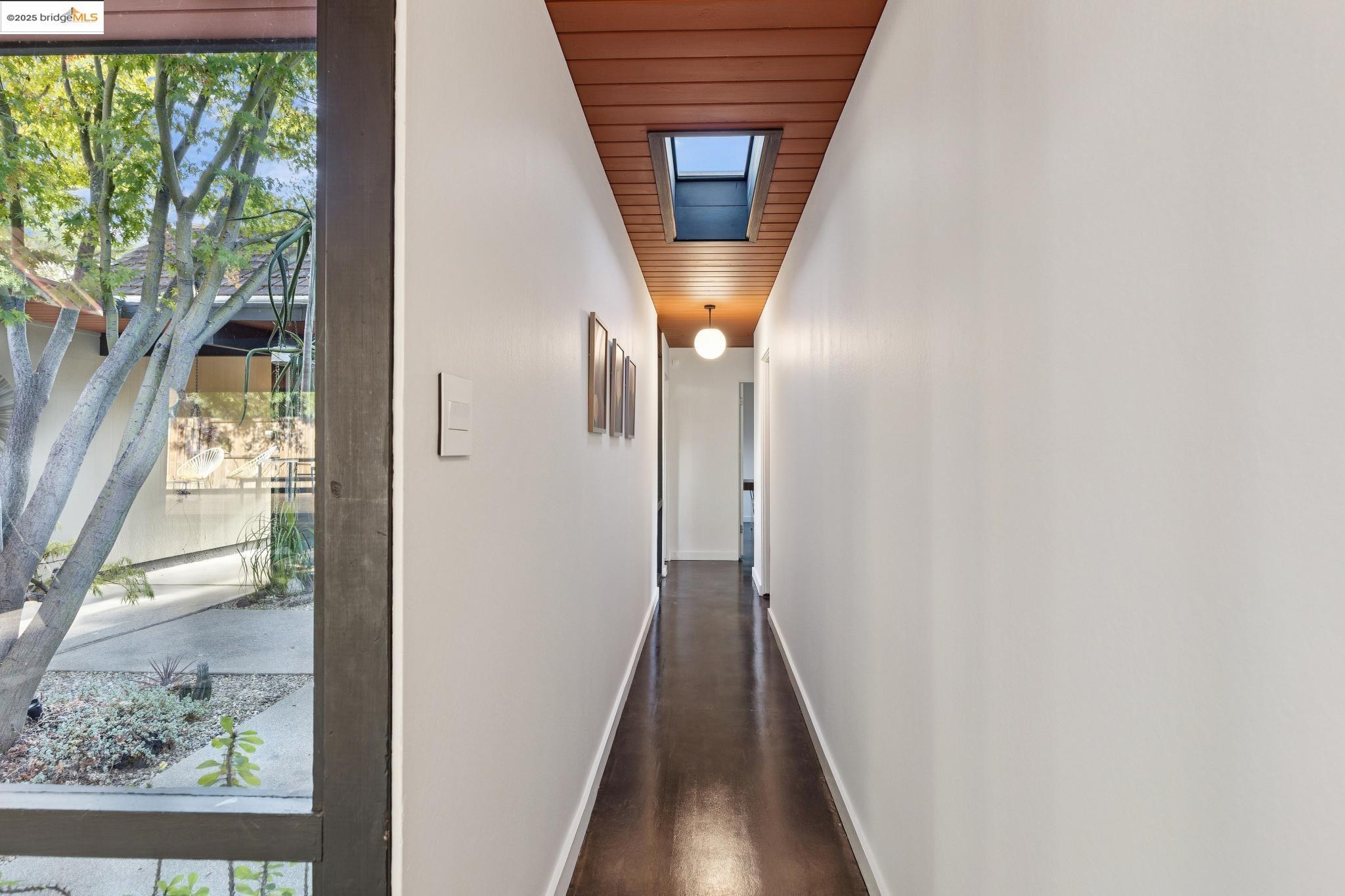 Detail Gallery Image 26 of 58 For 232 Clyde Dr, Walnut Creek,  CA 94598 - 4 Beds | 2 Baths