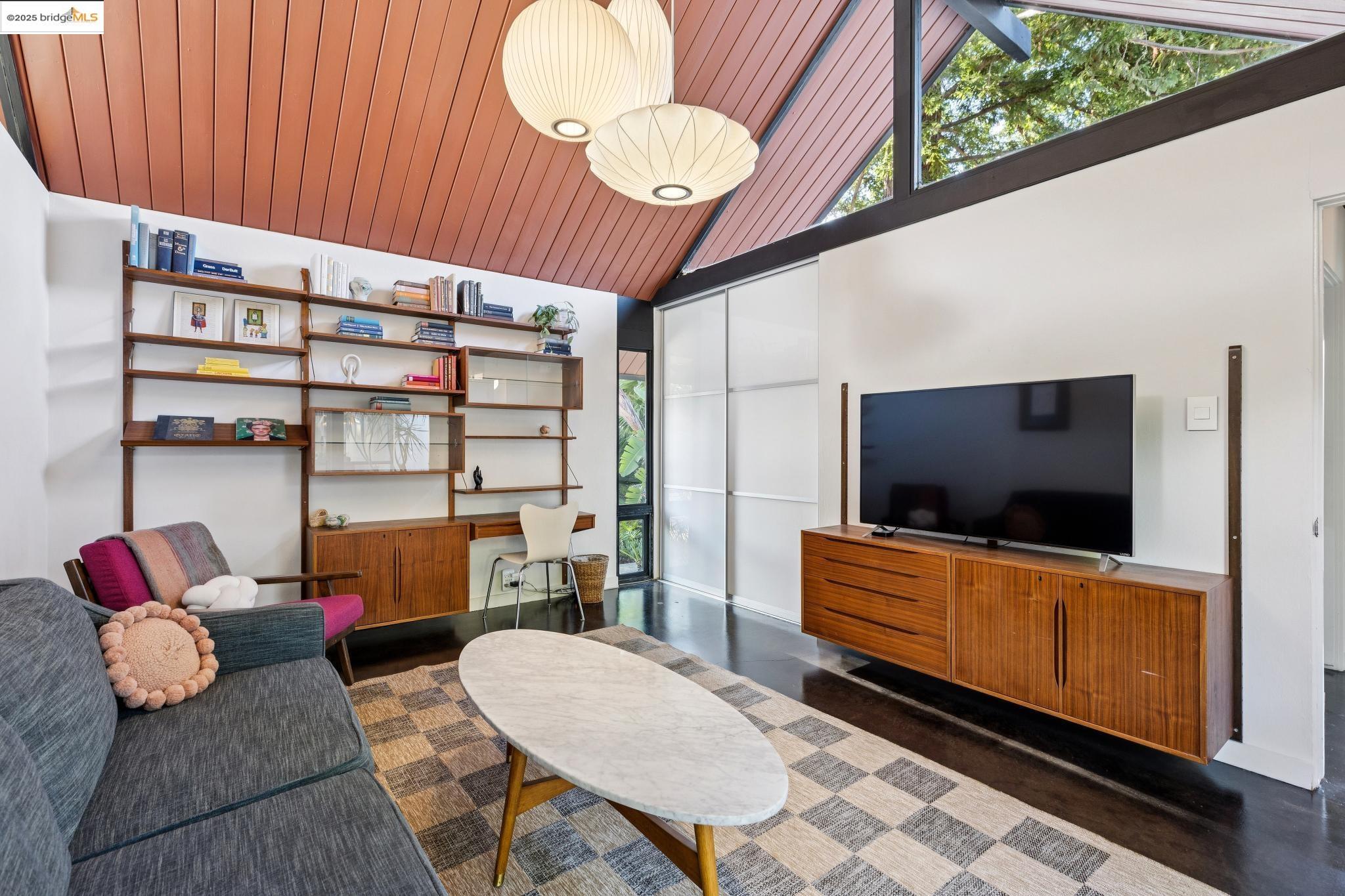 Detail Gallery Image 31 of 58 For 232 Clyde Dr, Walnut Creek,  CA 94598 - 4 Beds | 2 Baths