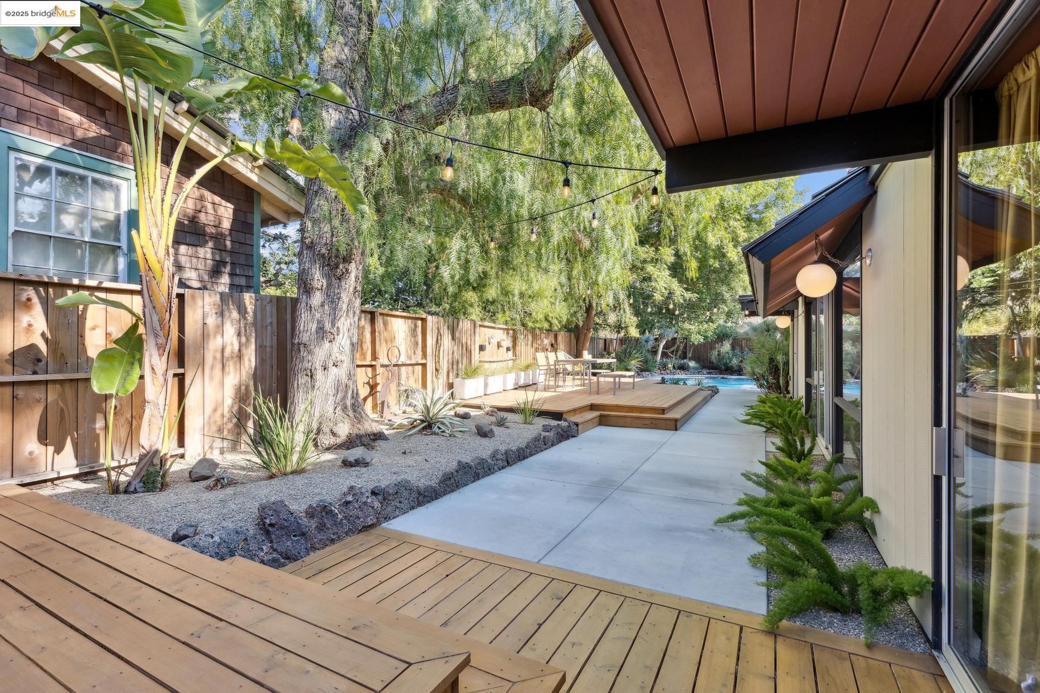 Detail Gallery Image 43 of 58 For 232 Clyde Dr, Walnut Creek,  CA 94598 - 4 Beds | 2 Baths