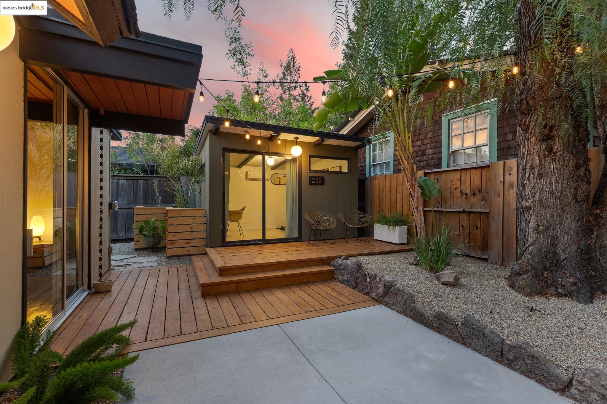 Detail Gallery Image 50 of 58 For 232 Clyde Dr, Walnut Creek,  CA 94598 - 4 Beds | 2 Baths