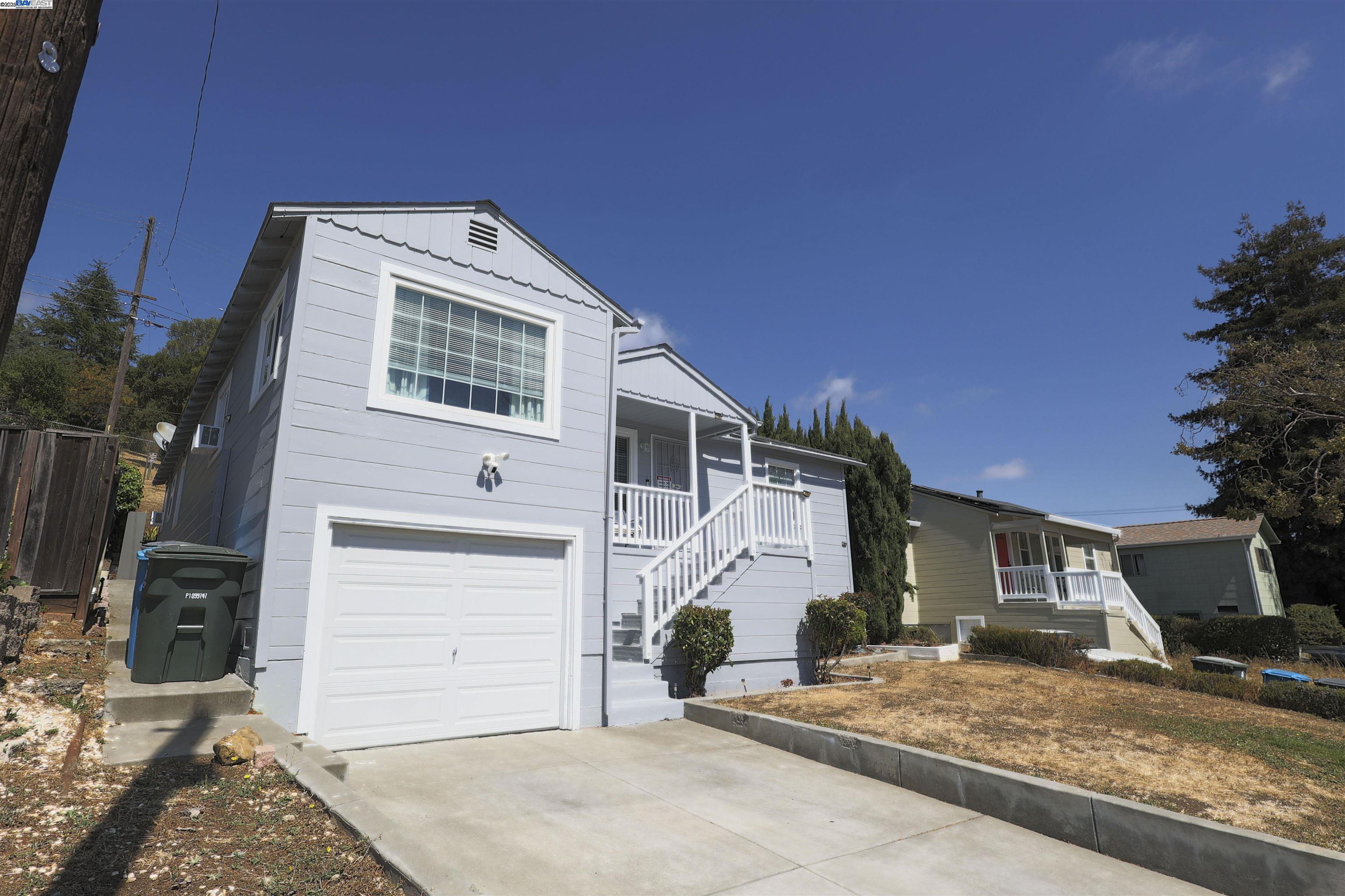 Detail Gallery Image 2 of 40 For 622 Henry St, Vallejo,  CA 94591 - 3 Beds | 2 Baths