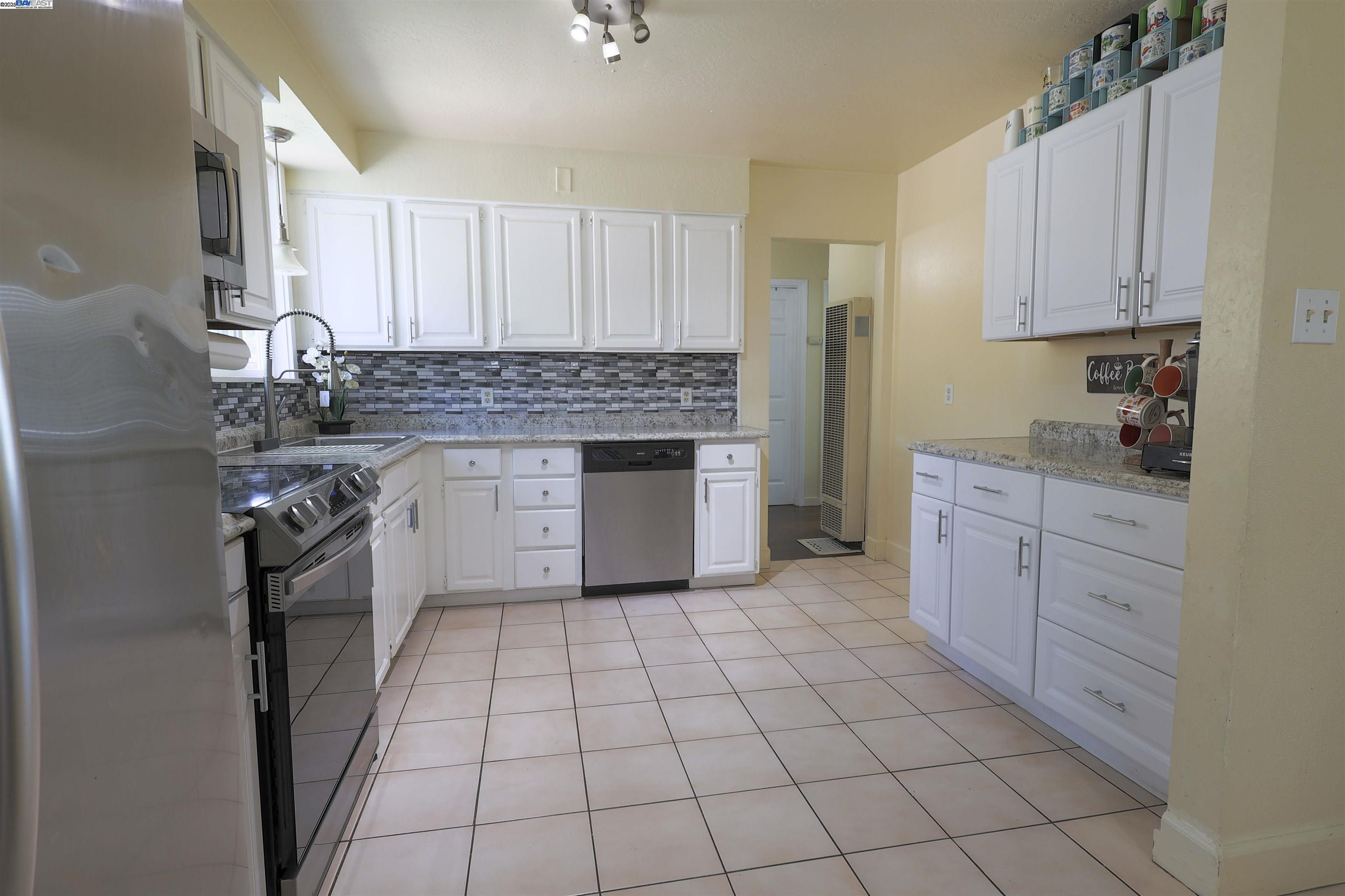 Detail Gallery Image 23 of 40 For 622 Henry St, Vallejo,  CA 94591 - 3 Beds | 2 Baths