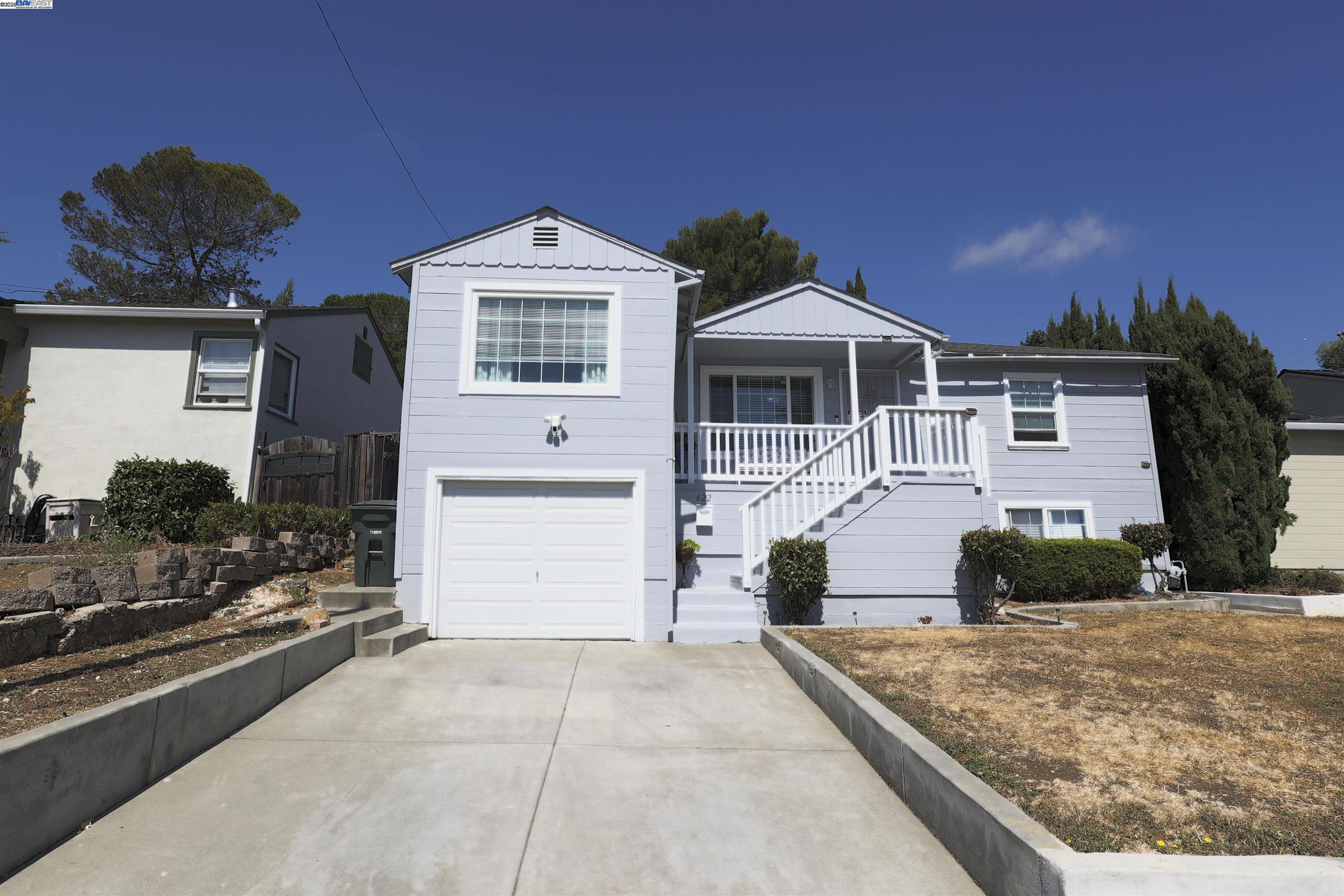 Detail Gallery Image 4 of 40 For 622 Henry St, Vallejo,  CA 94591 - 3 Beds | 2 Baths