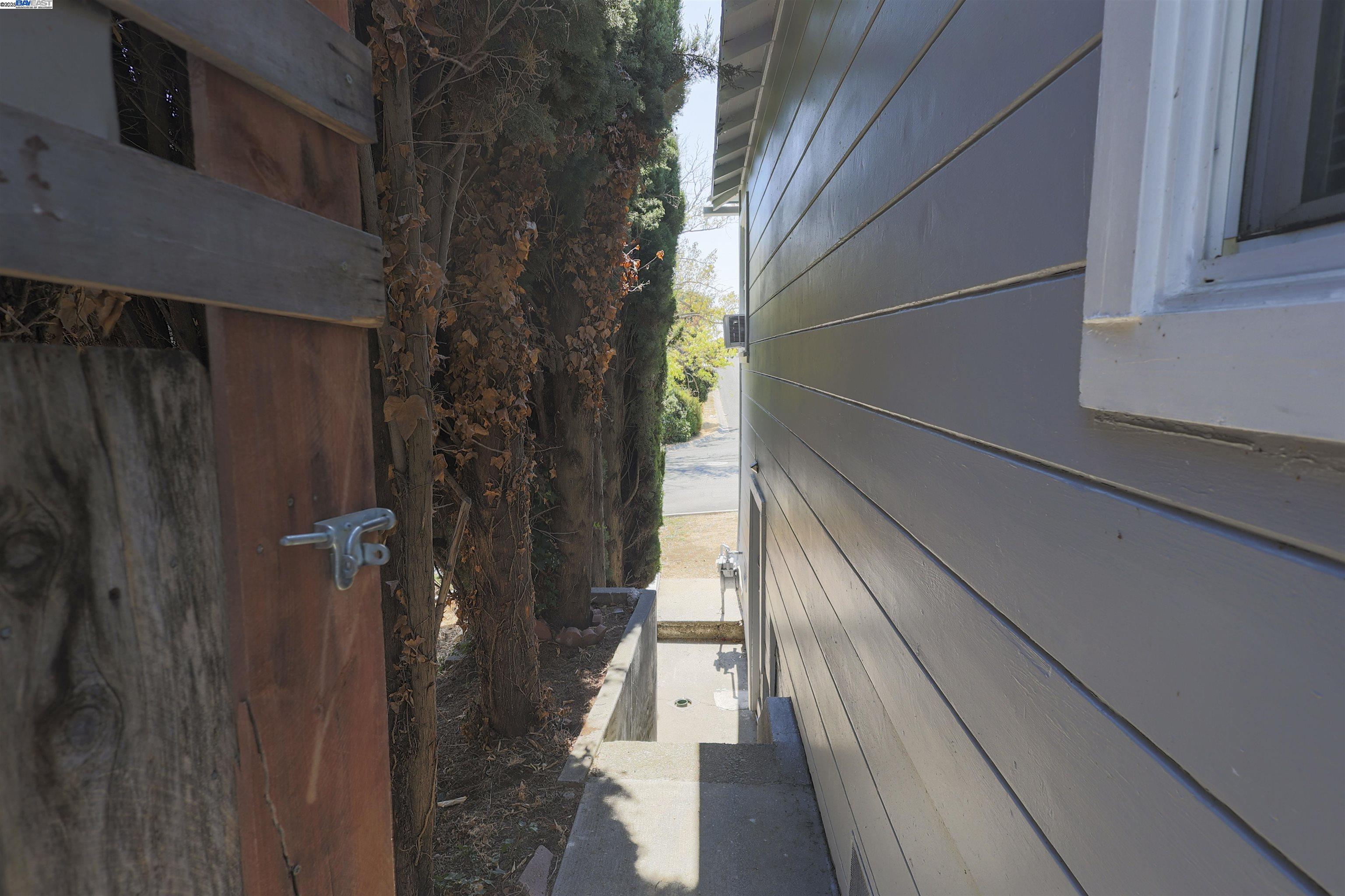 Detail Gallery Image 40 of 40 For 622 Henry St, Vallejo,  CA 94591 - 3 Beds | 2 Baths