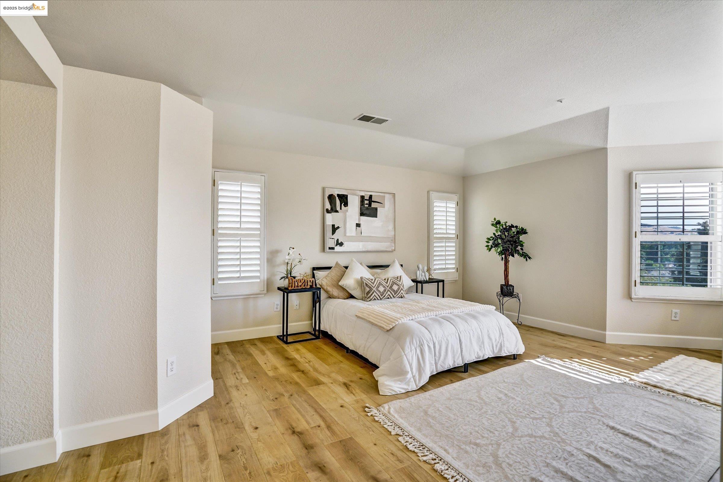 Detail Gallery Image 35 of 47 For 1936 Springridge Ct, Concord,  CA 94521 - 4 Beds | 3 Baths
