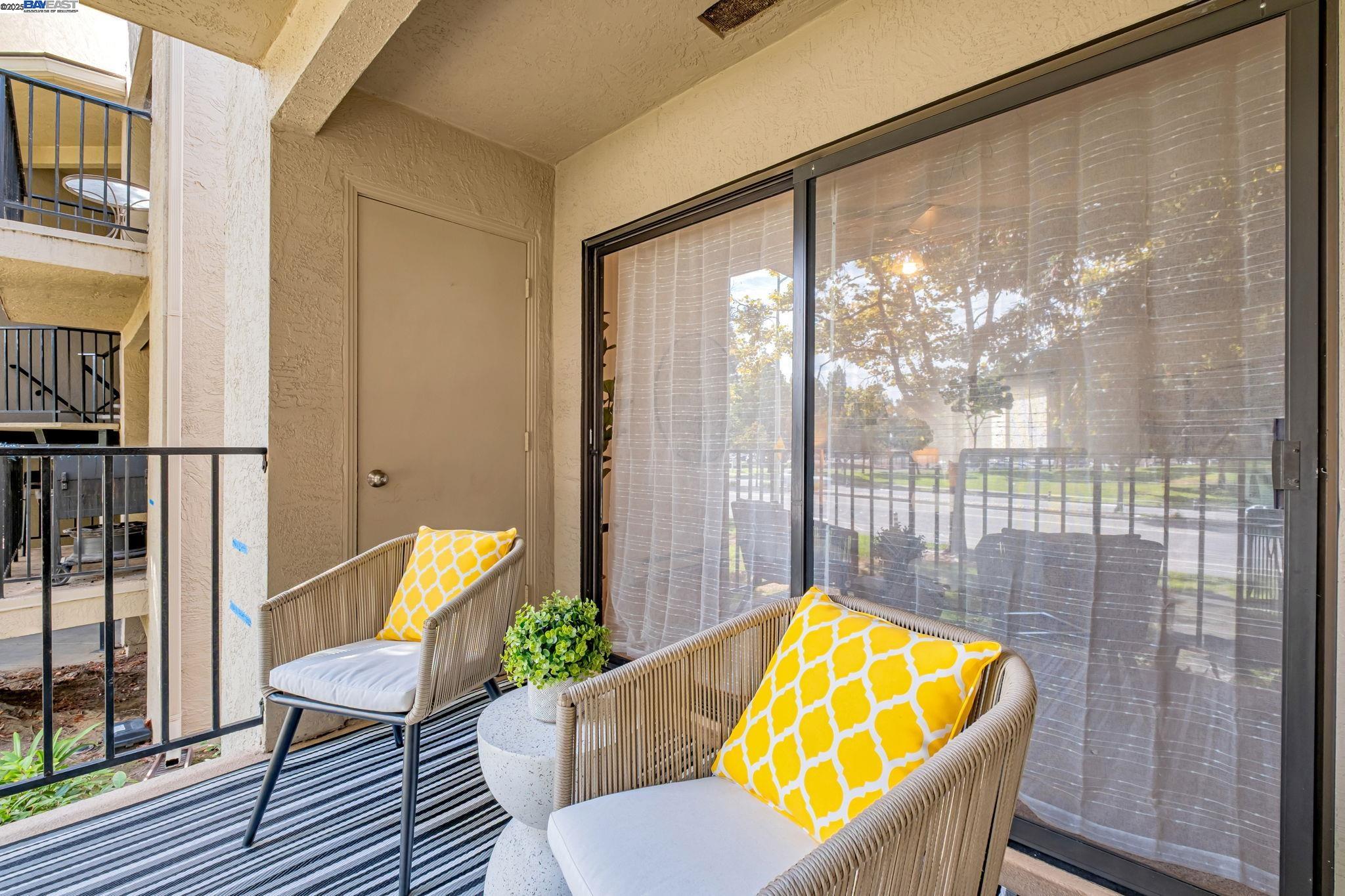 Detail Gallery Image 30 of 31 For 1960 Barrymore Common #K,  Fremont,  CA 94538 - 2 Beds | 1 Baths