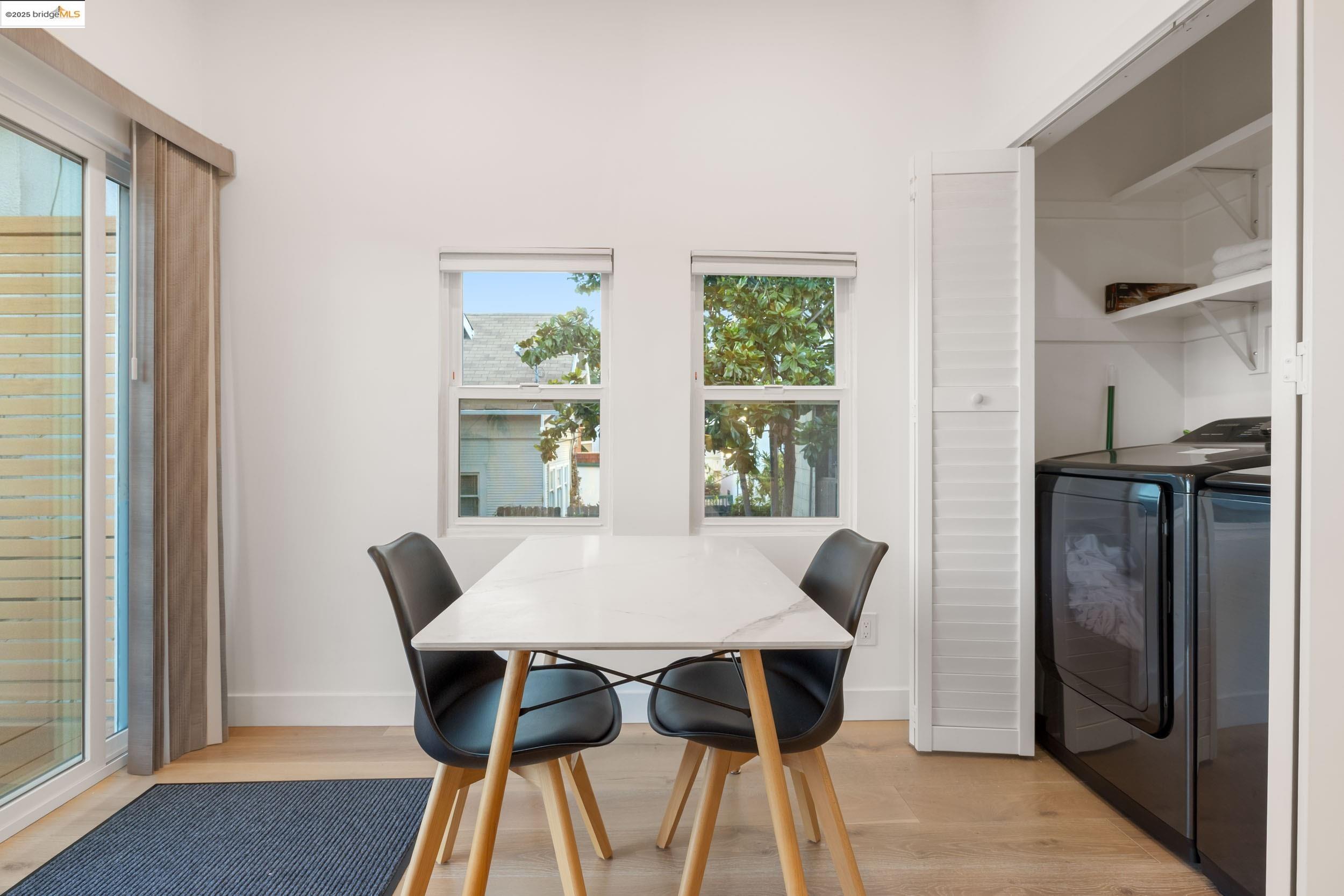 Detail Gallery Image 19 of 35 For 75 Echo Ave, Oakland,  CA 94611 - – Beds | – Baths