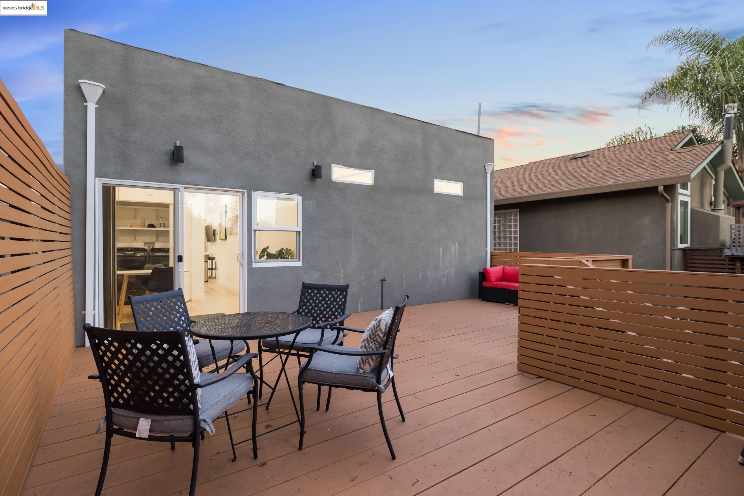 Detail Gallery Image 20 of 35 For 75 Echo Ave, Oakland,  CA 94611 - – Beds | – Baths