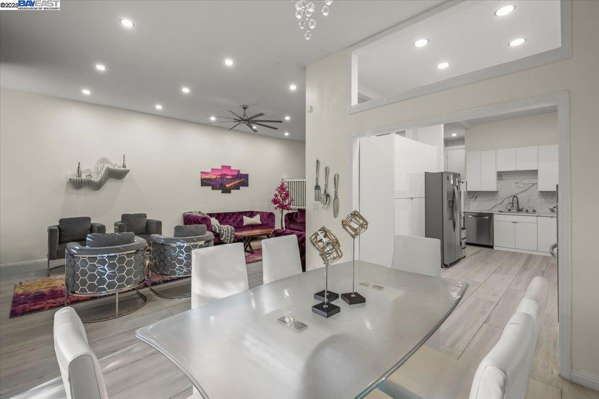 Detail Gallery Image 11 of 30 For 43555 Puesta Del Sol, Fremont,  CA 94539 - 3 Beds | 3/1 Baths