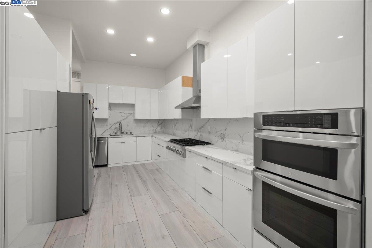 Detail Gallery Image 12 of 30 For 43555 Puesta Del Sol, Fremont,  CA 94539 - 3 Beds | 3/1 Baths