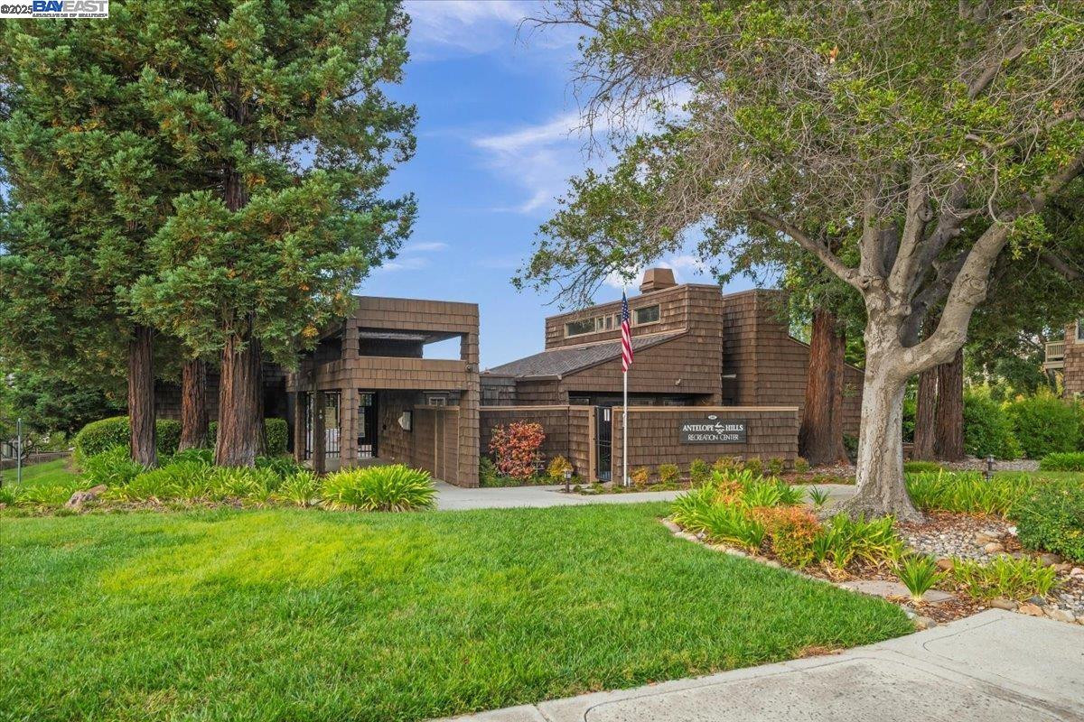 Detail Gallery Image 29 of 30 For 43555 Puesta Del Sol, Fremont,  CA 94539 - 3 Beds | 3/1 Baths