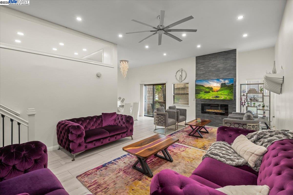 Detail Gallery Image 6 of 30 For 43555 Puesta Del Sol, Fremont,  CA 94539 - 3 Beds | 3/1 Baths