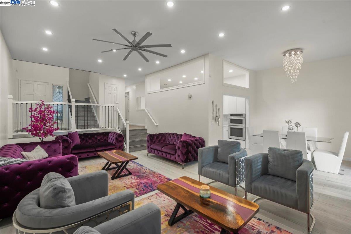 Detail Gallery Image 9 of 30 For 43555 Puesta Del Sol, Fremont,  CA 94539 - 3 Beds | 3/1 Baths