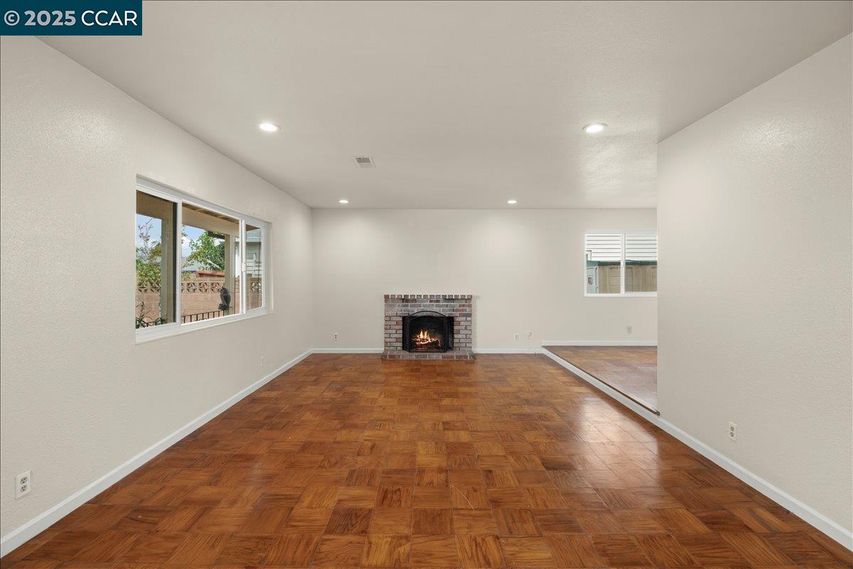Detail Gallery Image 4 of 25 For 177 Brophy St, American Canyon,  CA 94503 - 4 Beds | 2 Baths