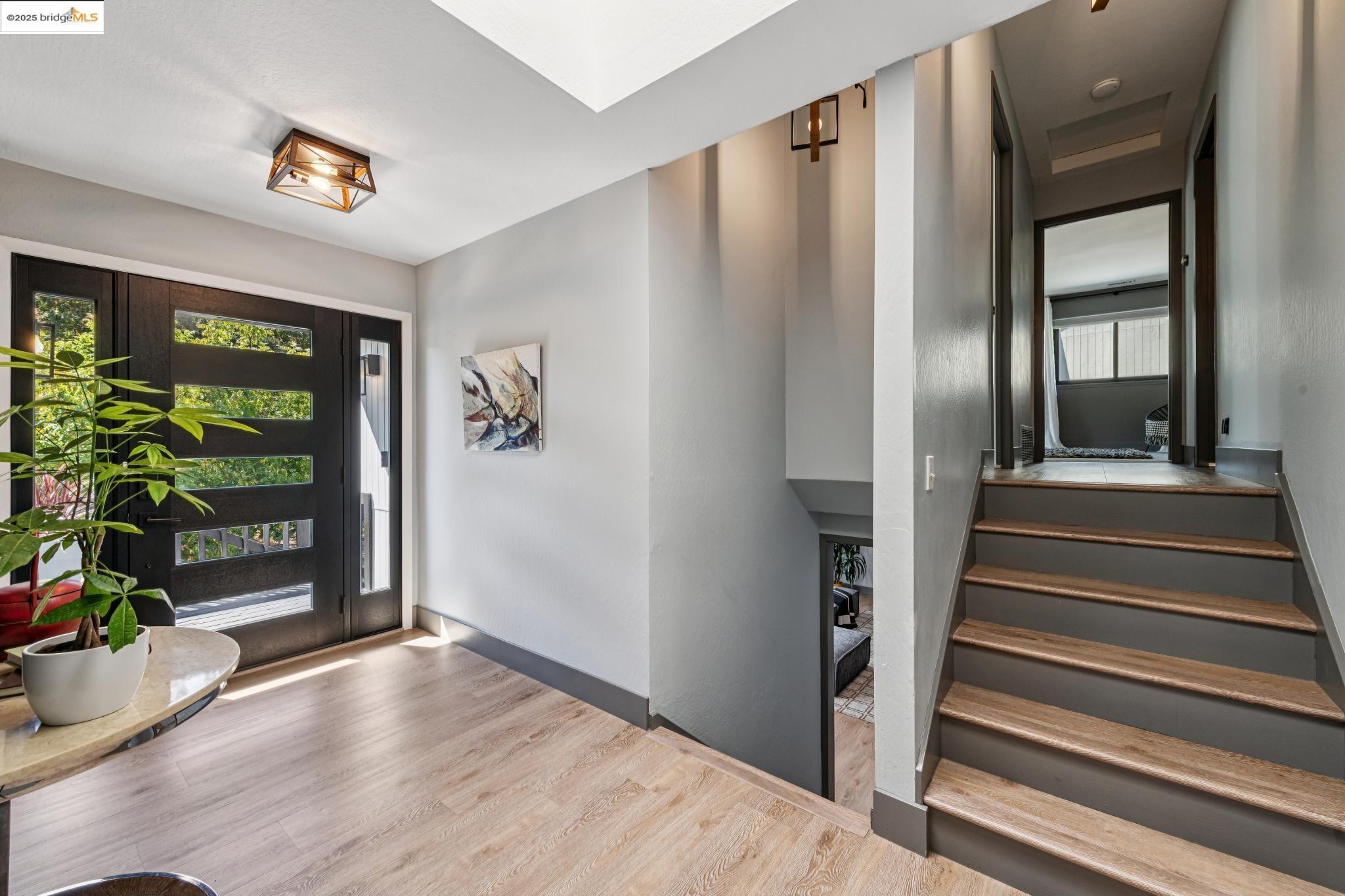 Detail Gallery Image 22 of 46 For 261 Benham, Martinez,  CA 94553 - 3 Beds | 3 Baths