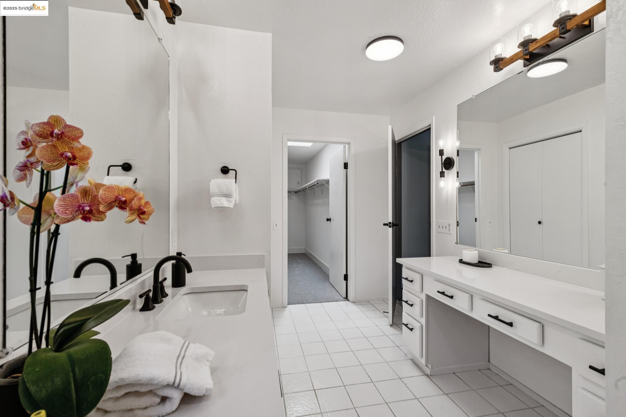 Detail Gallery Image 30 of 46 For 261 Benham, Martinez,  CA 94553 - 3 Beds | 3 Baths