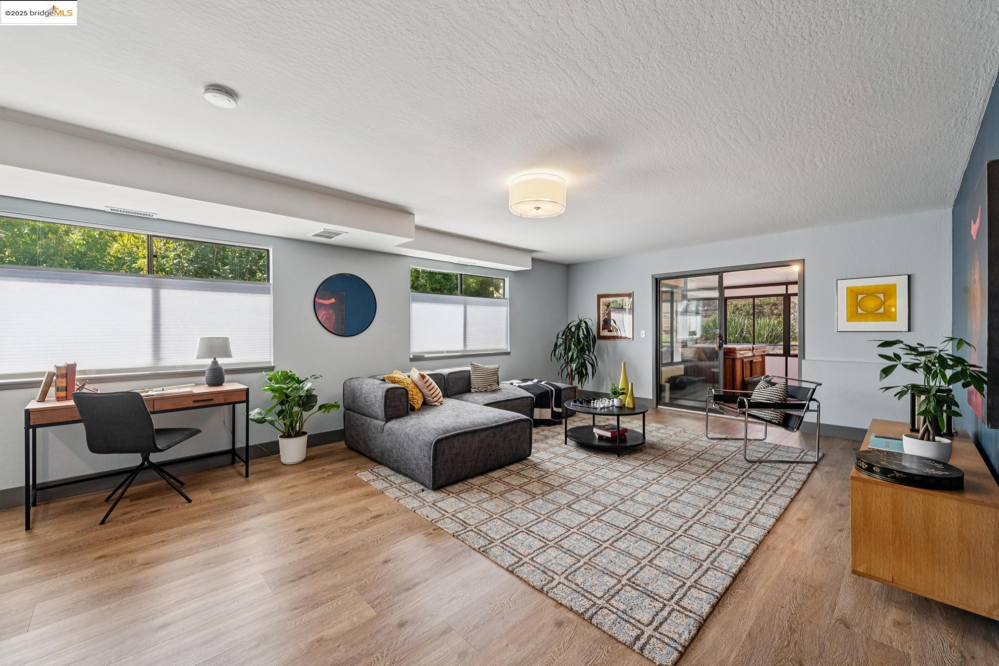 Detail Gallery Image 32 of 46 For 261 Benham, Martinez,  CA 94553 - 3 Beds | 3 Baths