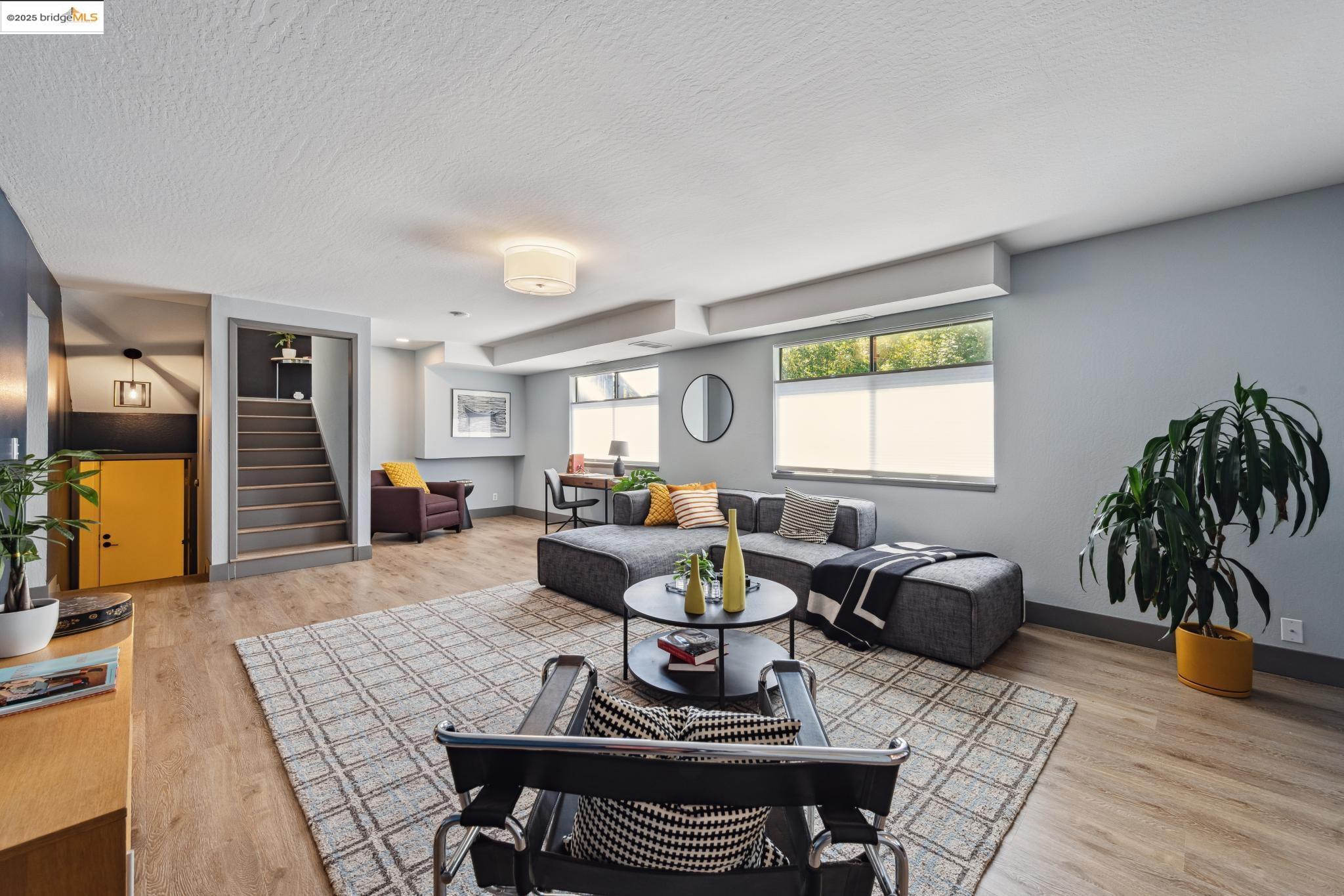 Detail Gallery Image 33 of 46 For 261 Benham, Martinez,  CA 94553 - 3 Beds | 3 Baths