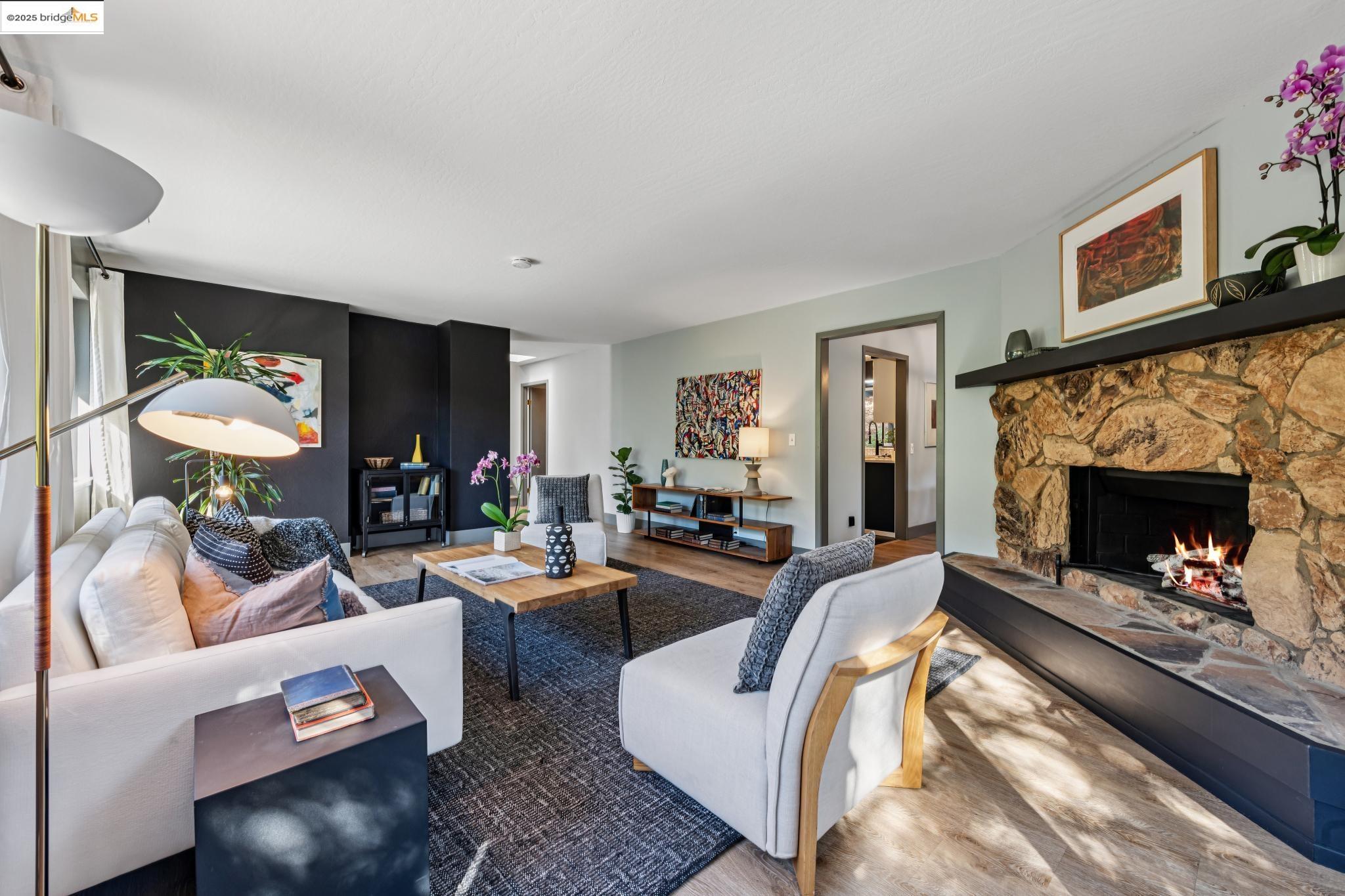 Detail Gallery Image 9 of 46 For 261 Benham, Martinez,  CA 94553 - 3 Beds | 3 Baths