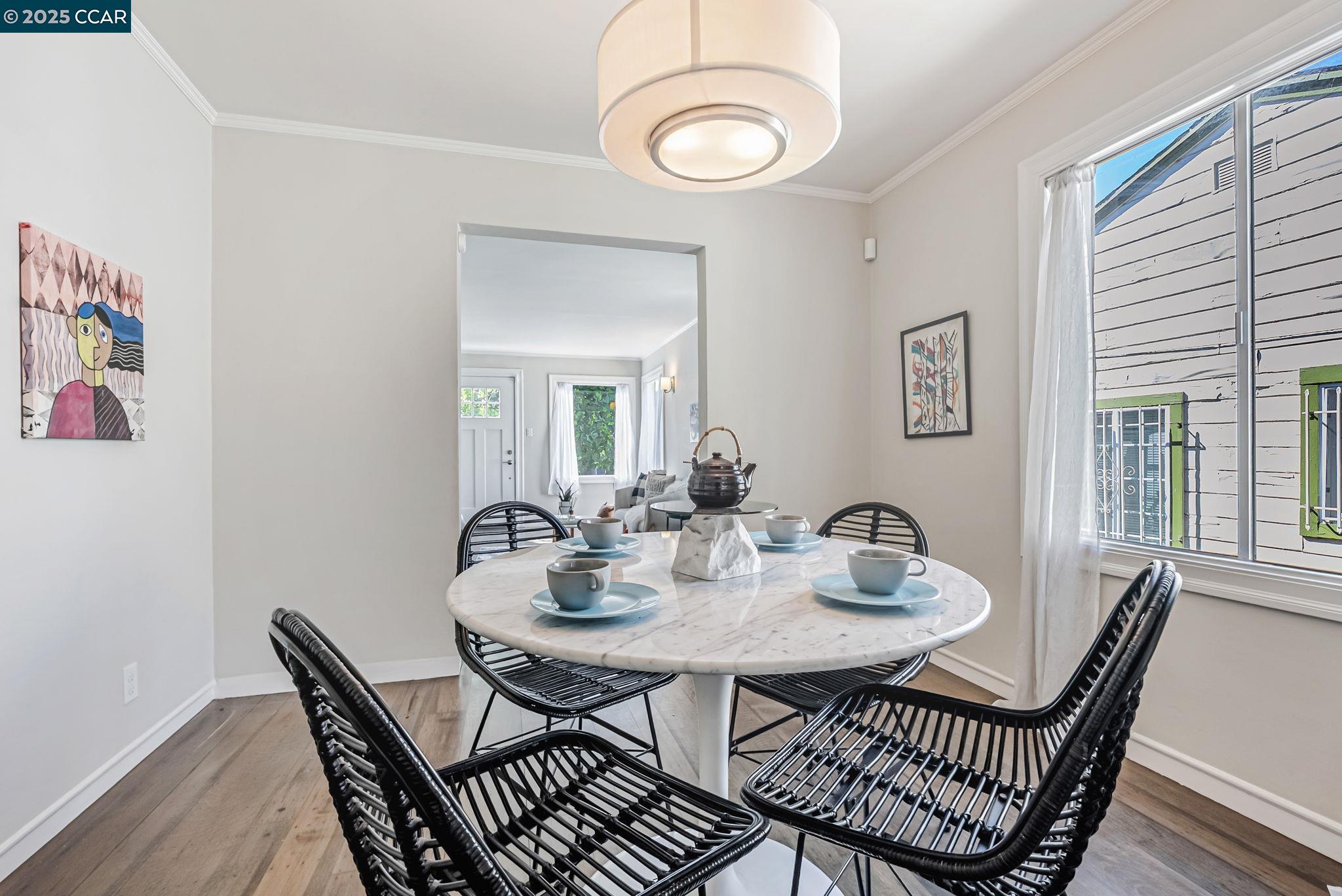 Detail Gallery Image 13 of 41 For 715 Buchanan St, Albany,  CA 94706 - 2 Beds | 1 Baths