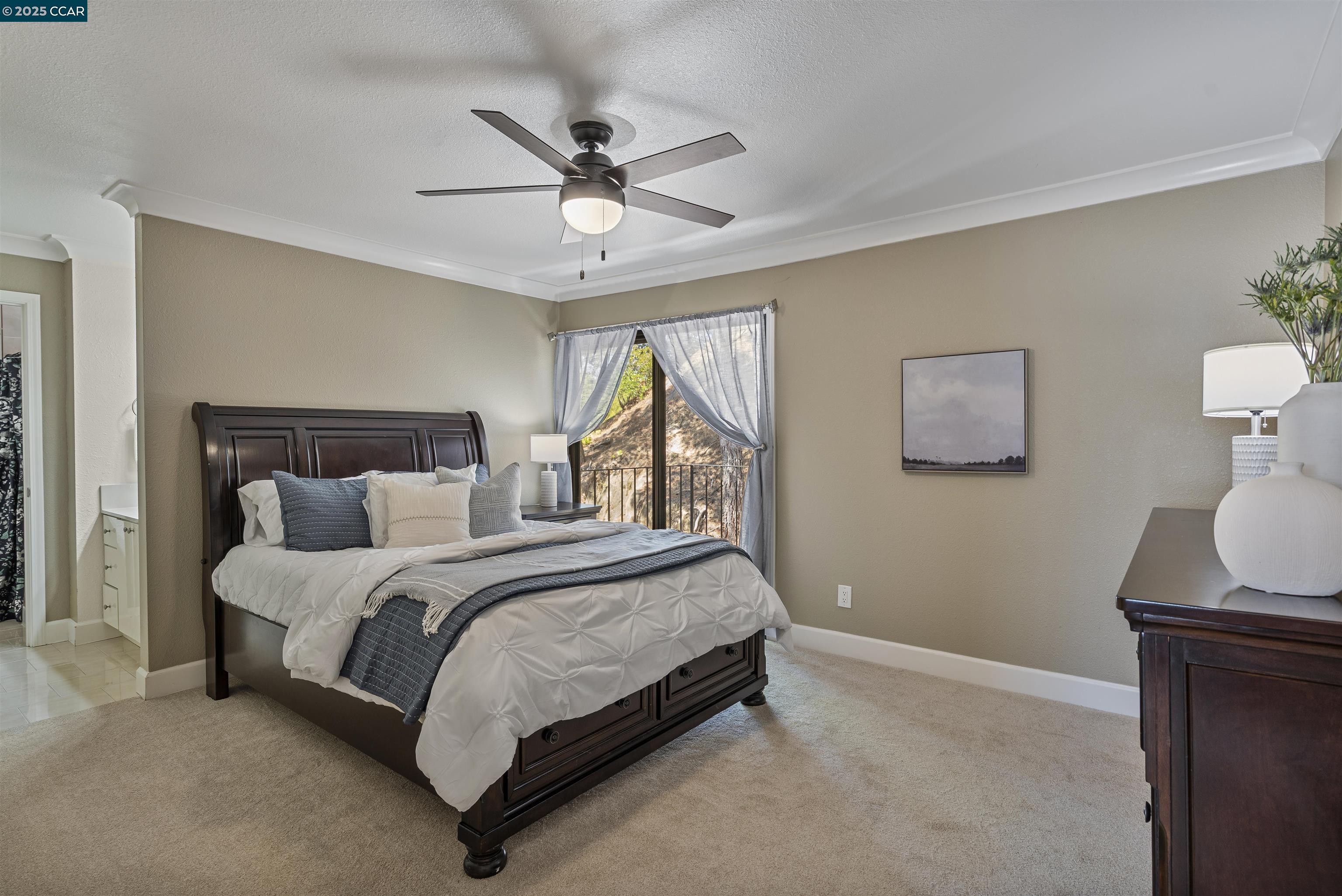 Detail Gallery Image 18 of 38 For 321 via Cordova Ln, Martinez,  CA 94553 - 2 Beds | 2/1 Baths