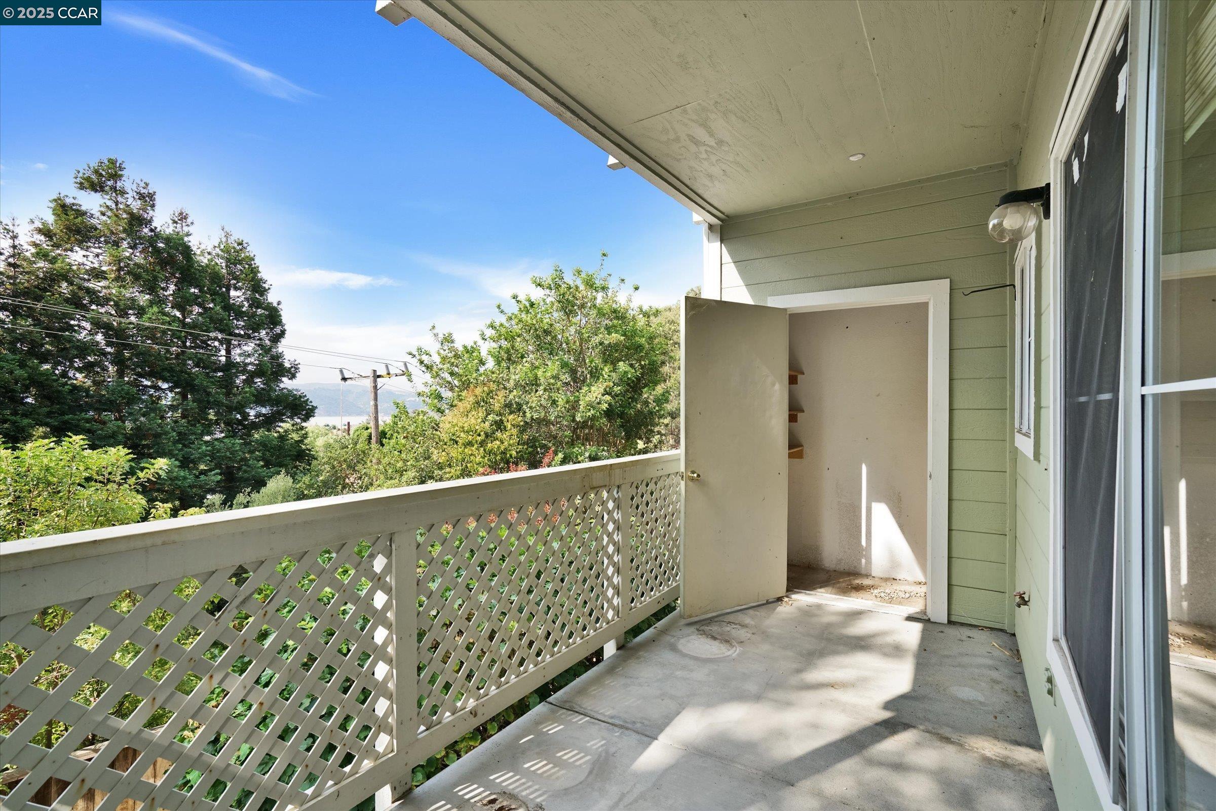 Detail Gallery Image 17 of 30 For 735 Buchanan St #114,  Benicia,  CA 94510 - 2 Beds | 2 Baths