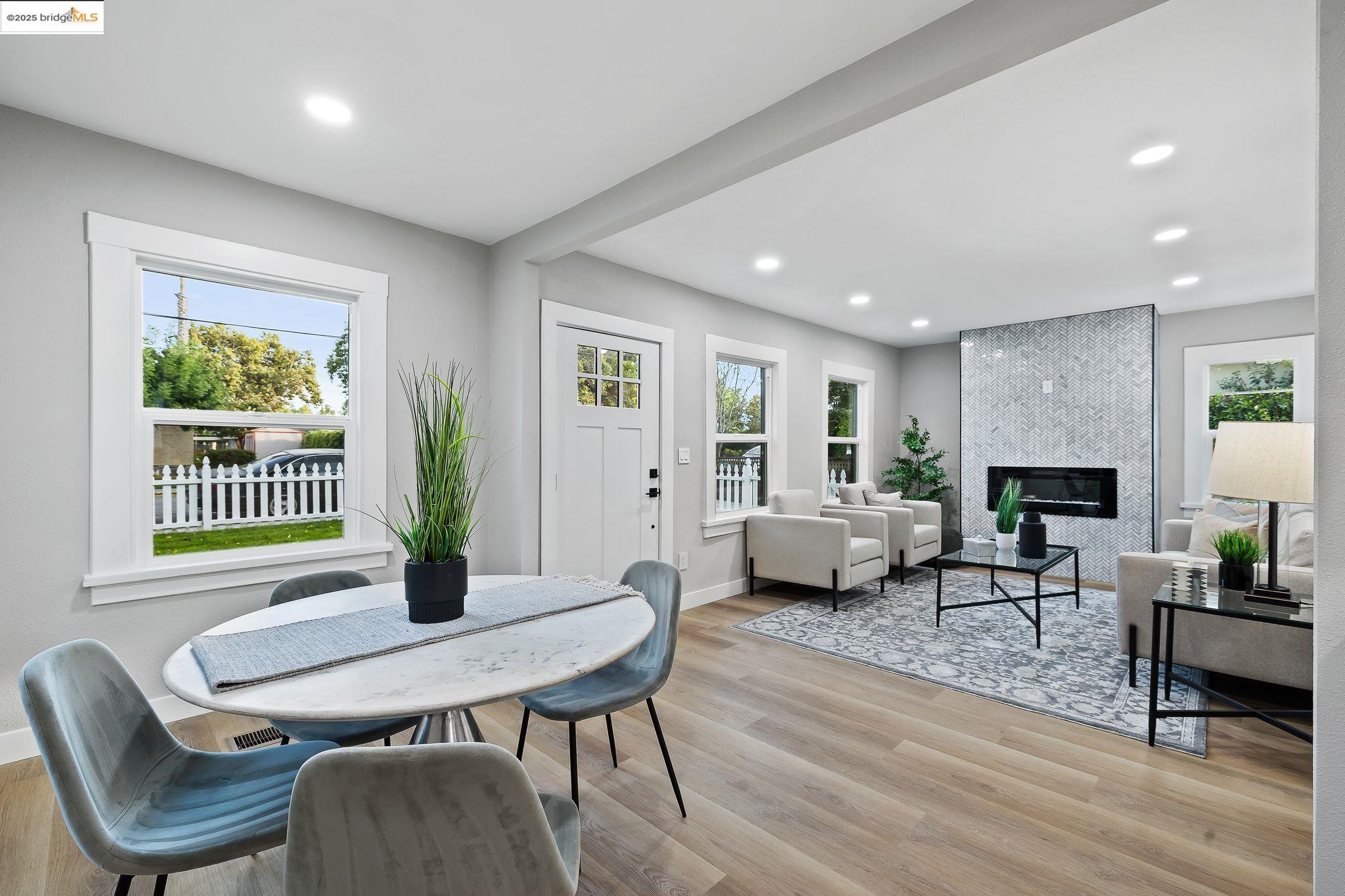 Detail Gallery Image 13 of 60 For 1109 Lincoln Ct, San Jose,  CA 95125 - 2 Beds | 2 Baths