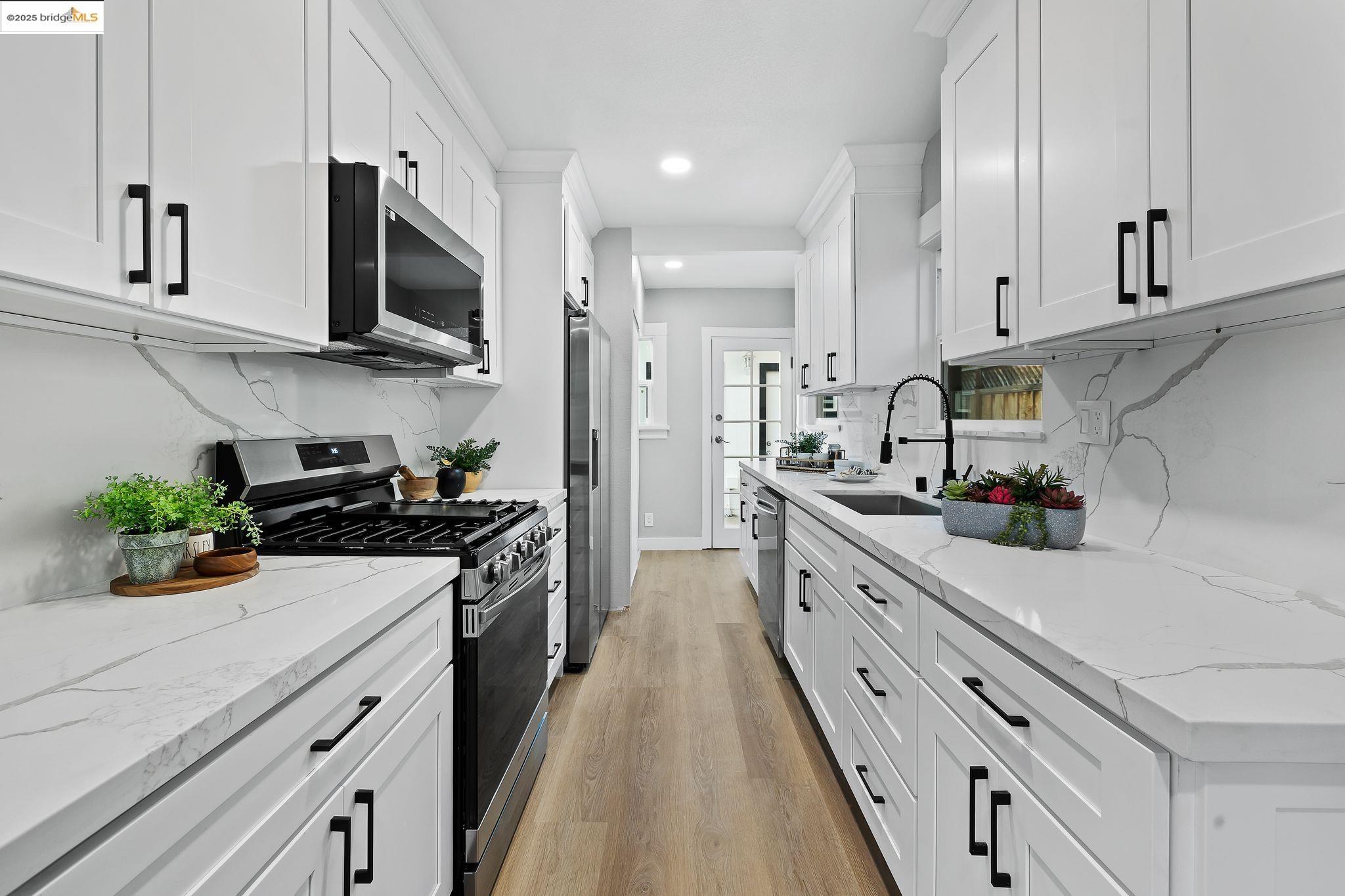 Detail Gallery Image 16 of 60 For 1109 Lincoln Ct, San Jose,  CA 95125 - 2 Beds | 2 Baths