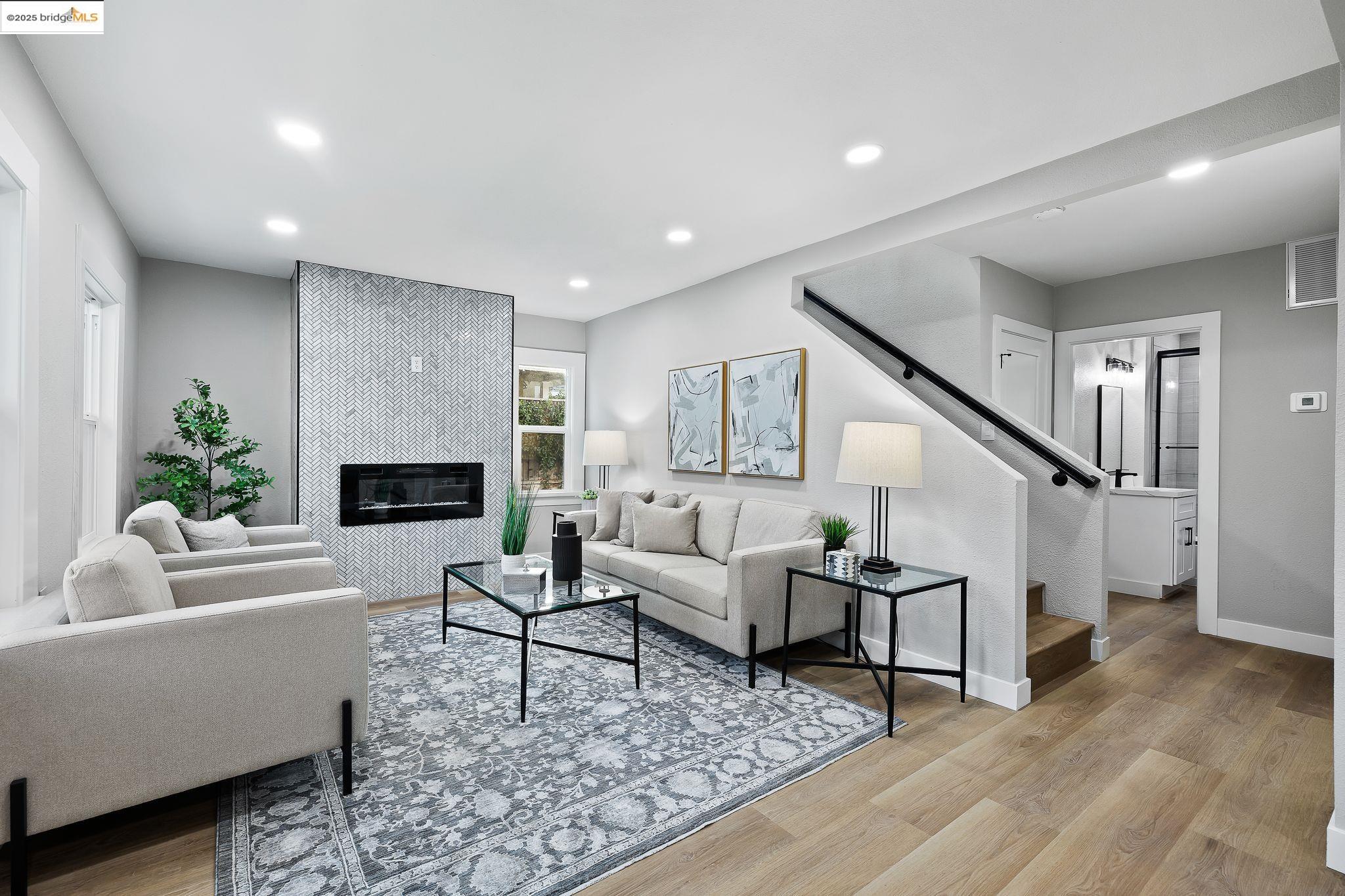 Detail Gallery Image 3 of 60 For 1109 Lincoln Ct, San Jose,  CA 95125 - 2 Beds | 2 Baths