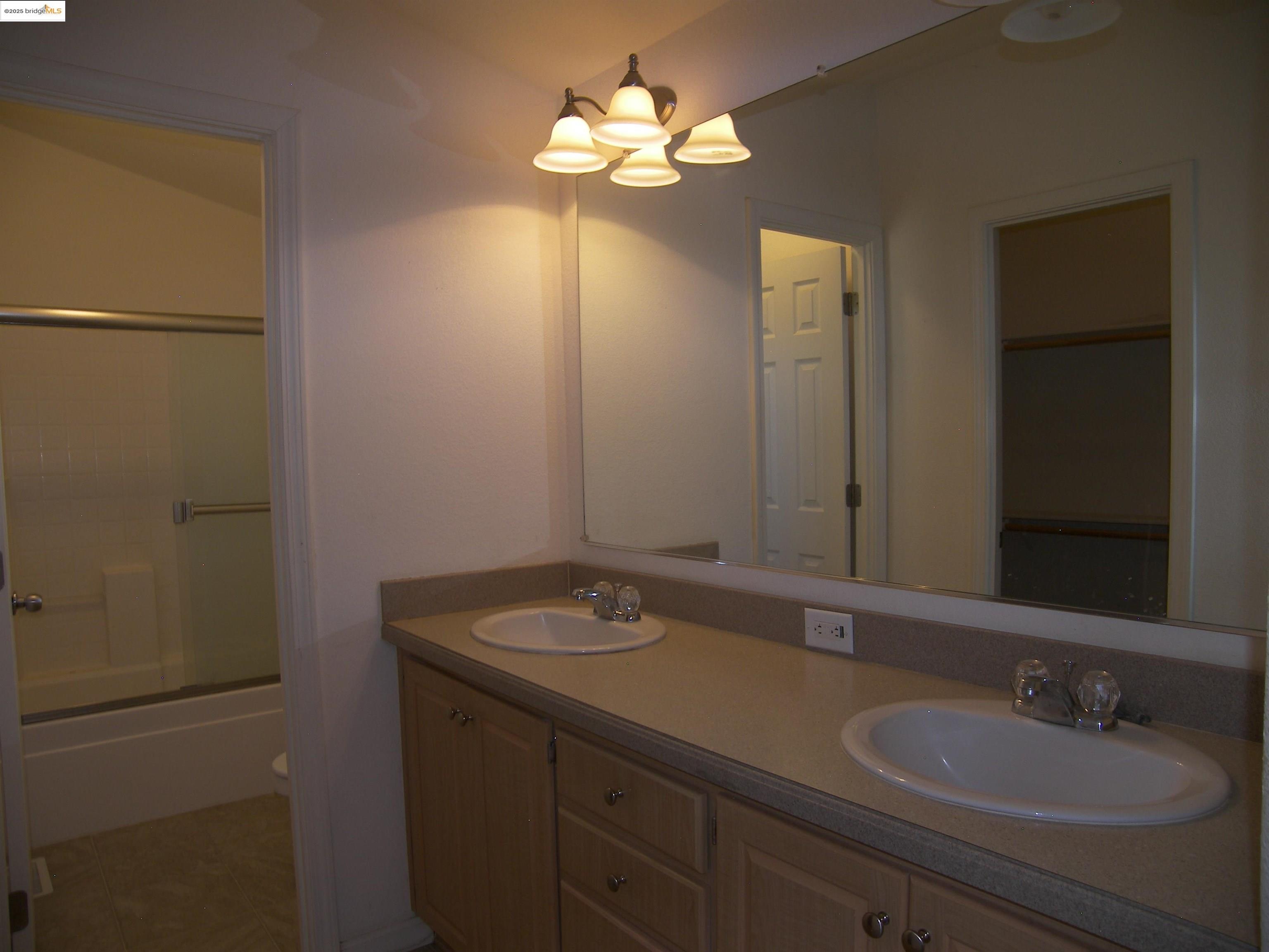 Detail Gallery Image 14 of 25 For 22877 E Parkwood Dr., Groveland,  CA 95321-9397 - 3 Beds | 2 Baths