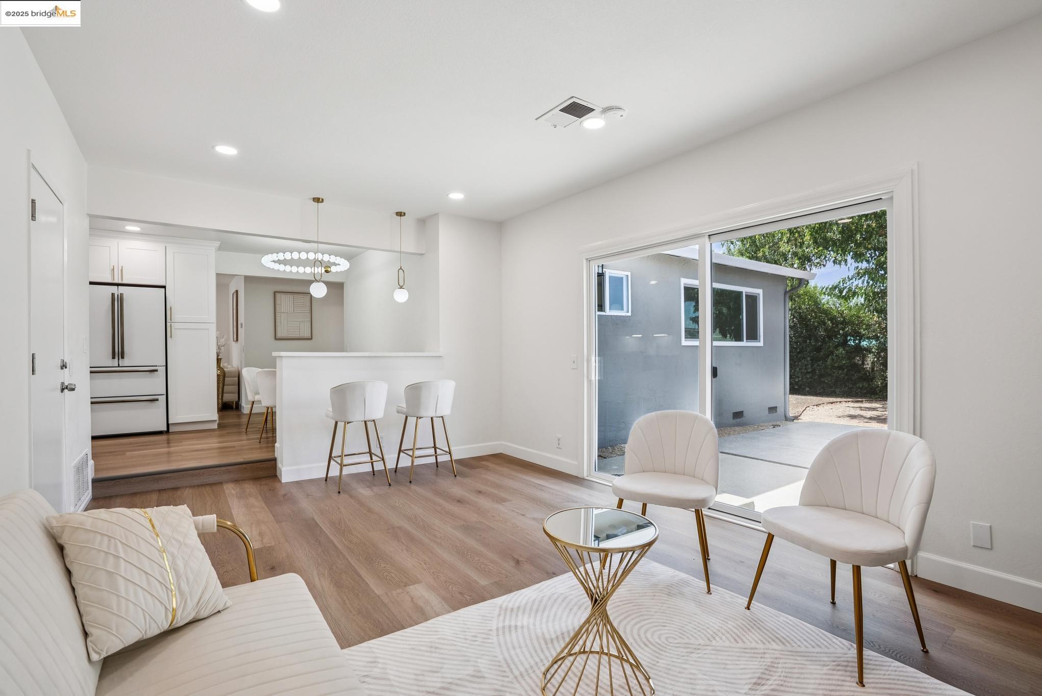 Detail Gallery Image 21 of 35 For 2689 Vista Verde Dr, San Jose,  CA 95148 - 3 Beds | 2 Baths