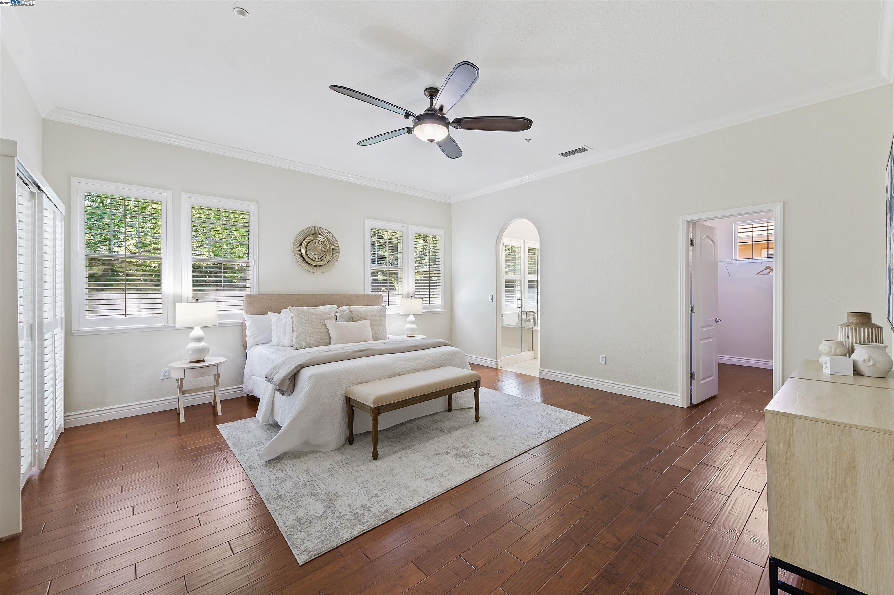 Detail Gallery Image 11 of 27 For 725 Central Ave, Livermore,  CA 94551 - 4 Beds | 2/1 Baths