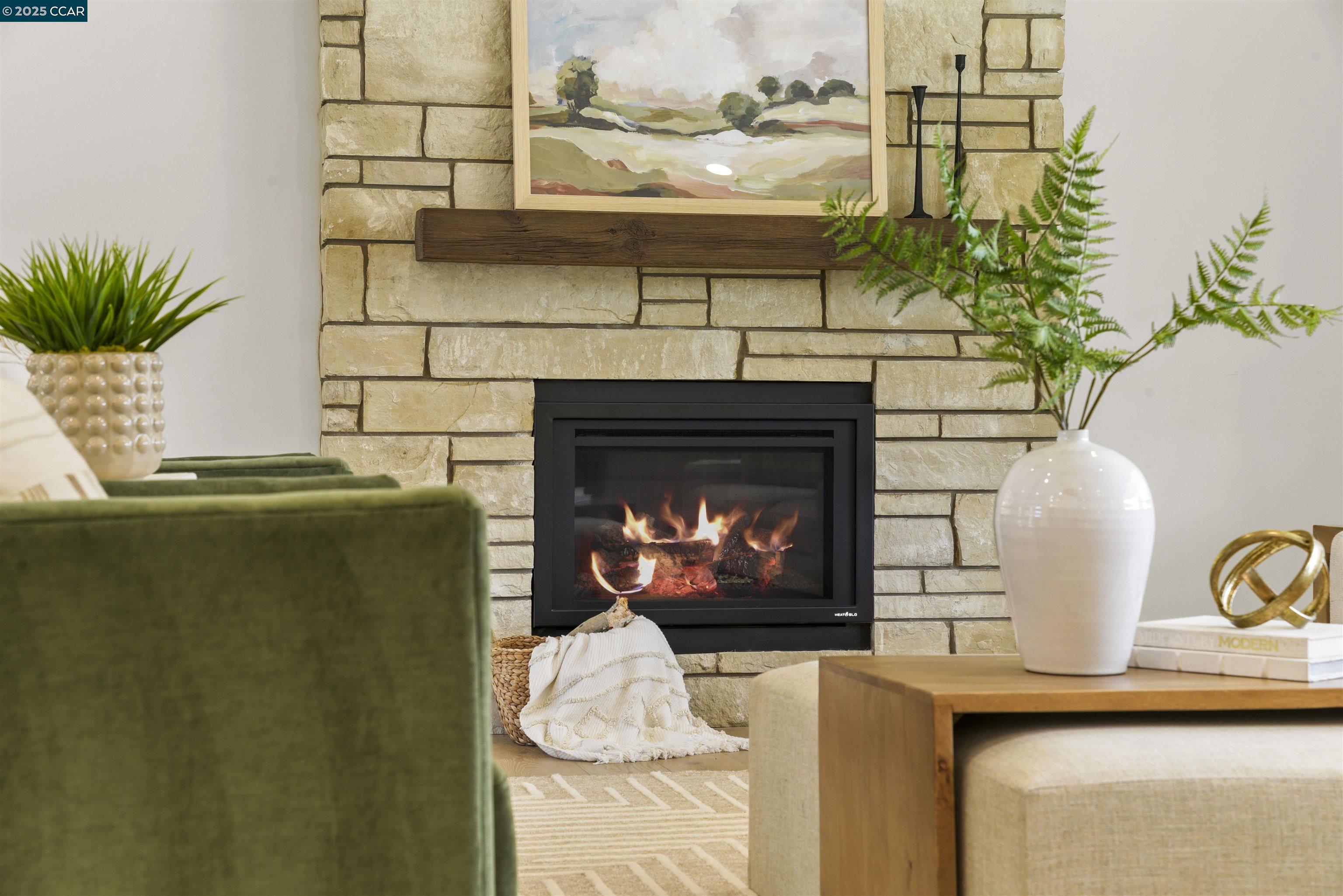 Detail Gallery Image 14 of 58 For 3715 Liscome Way, Concord,  CA 94518 - 4 Beds | 2/1 Baths