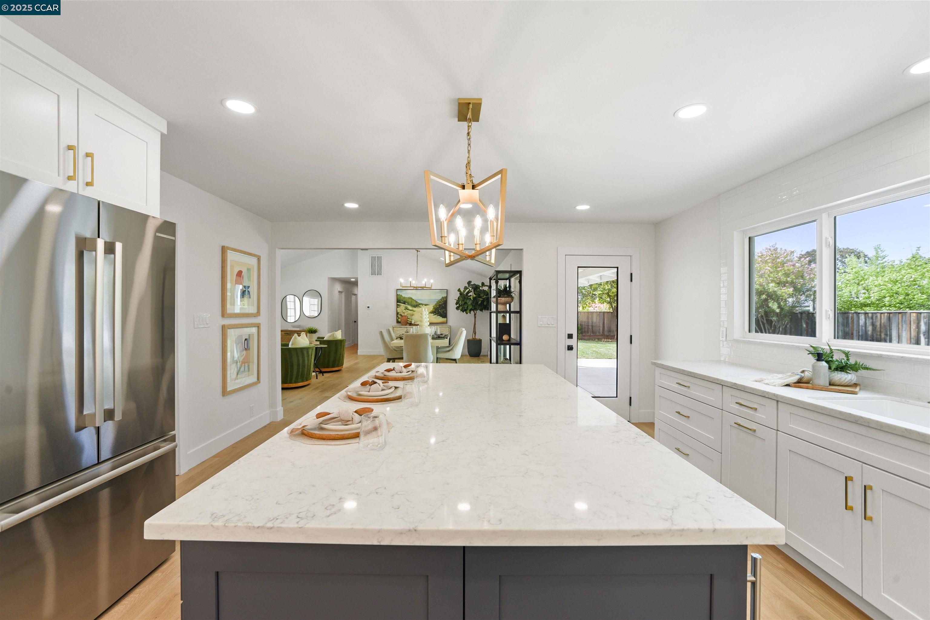 Detail Gallery Image 24 of 58 For 3715 Liscome Way, Concord,  CA 94518 - 4 Beds | 2/1 Baths