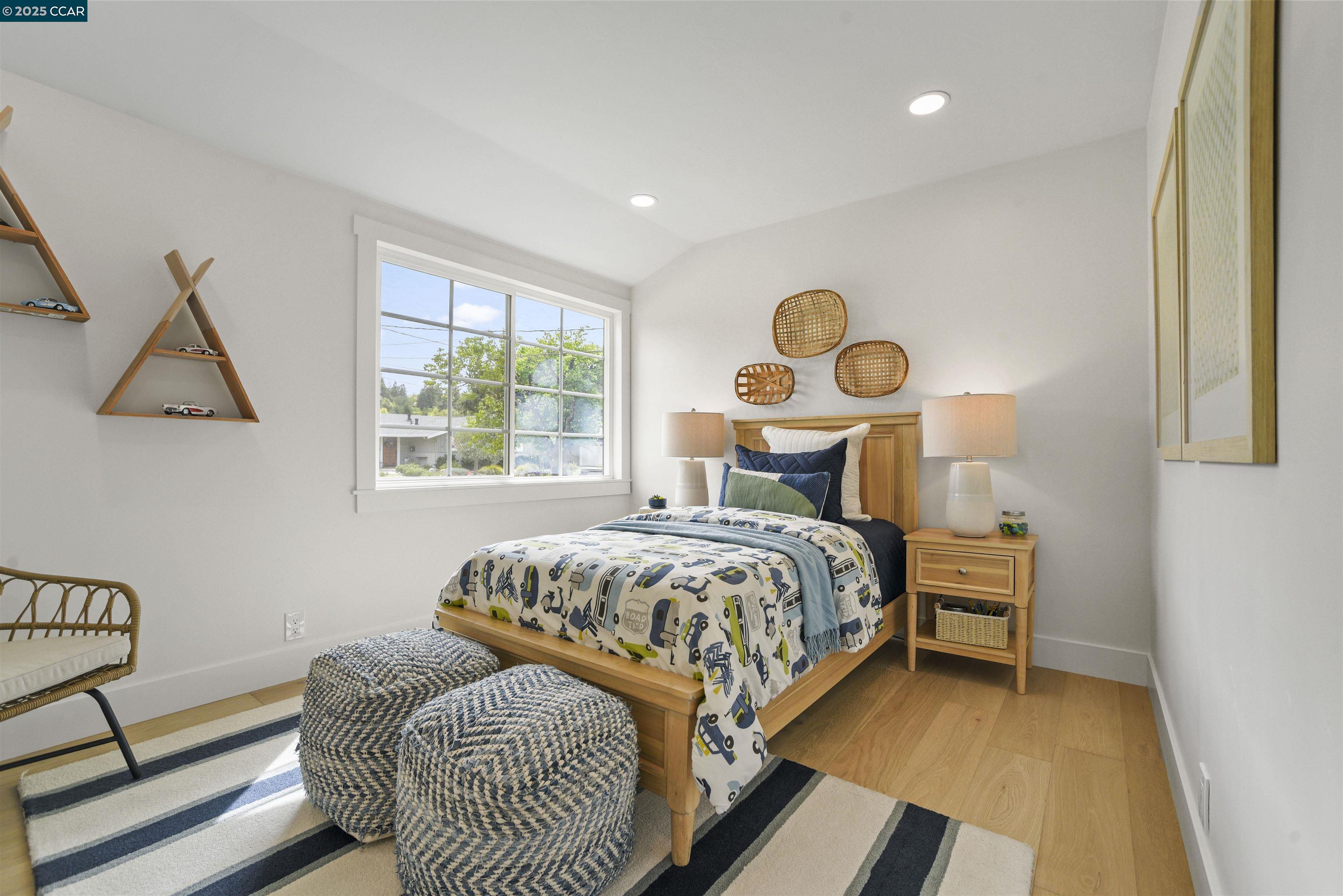 Detail Gallery Image 36 of 58 For 3715 Liscome Way, Concord,  CA 94518 - 4 Beds | 2/1 Baths