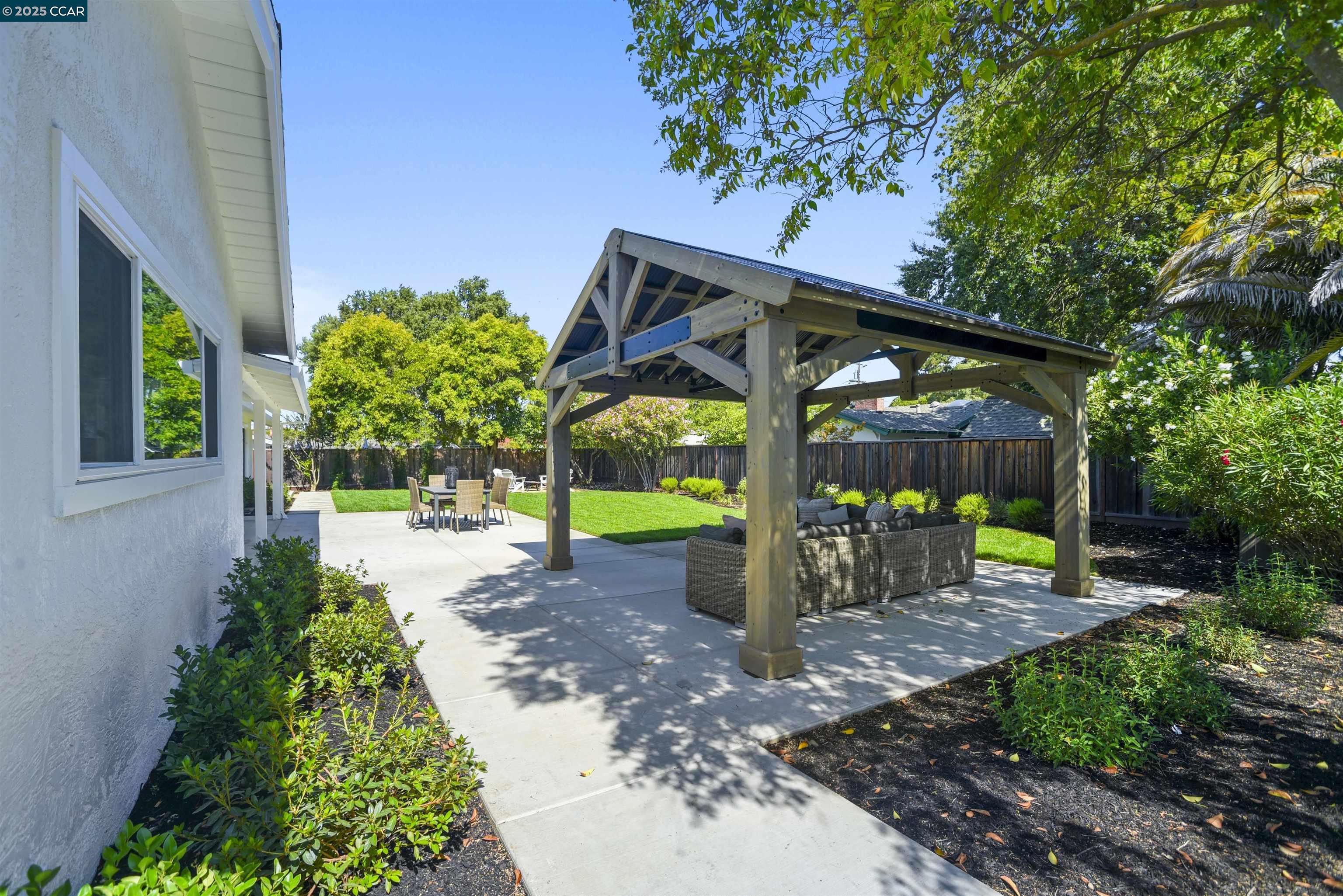 Detail Gallery Image 47 of 58 For 3715 Liscome Way, Concord,  CA 94518 - 4 Beds | 2/1 Baths