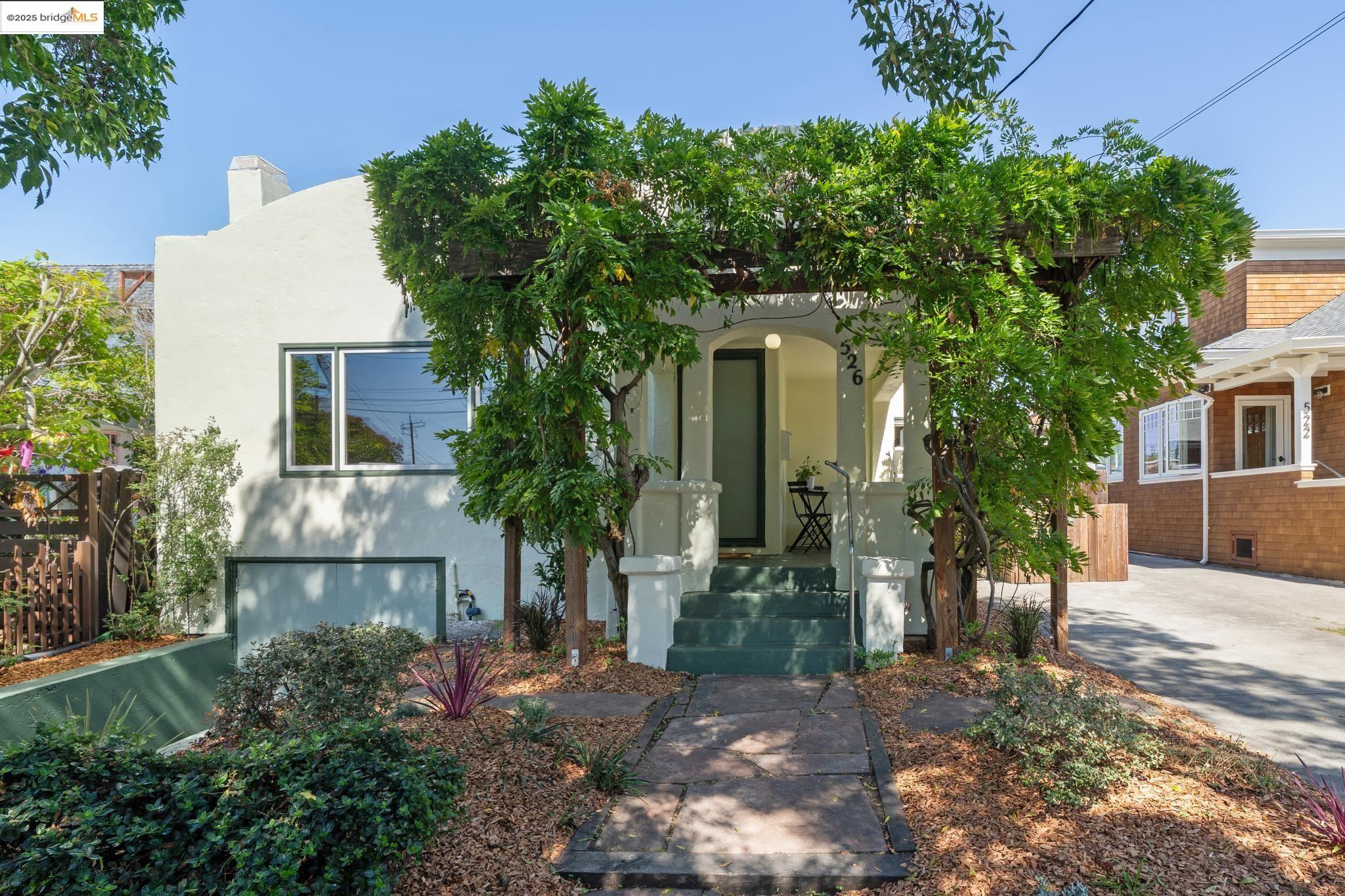 Front Image Thumbnail for EB41112102