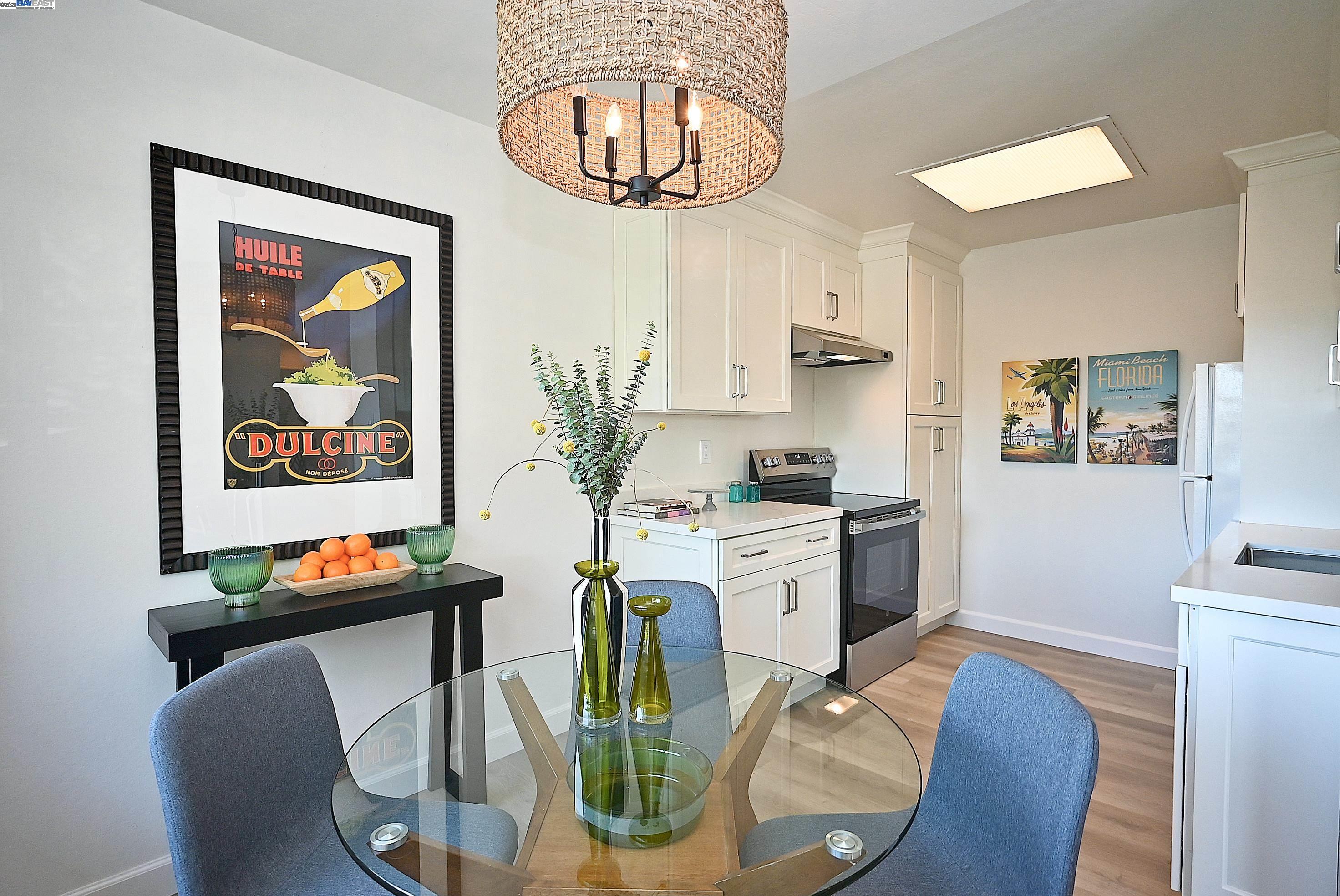 Photo #11: 41112105 Listing: Photo #11